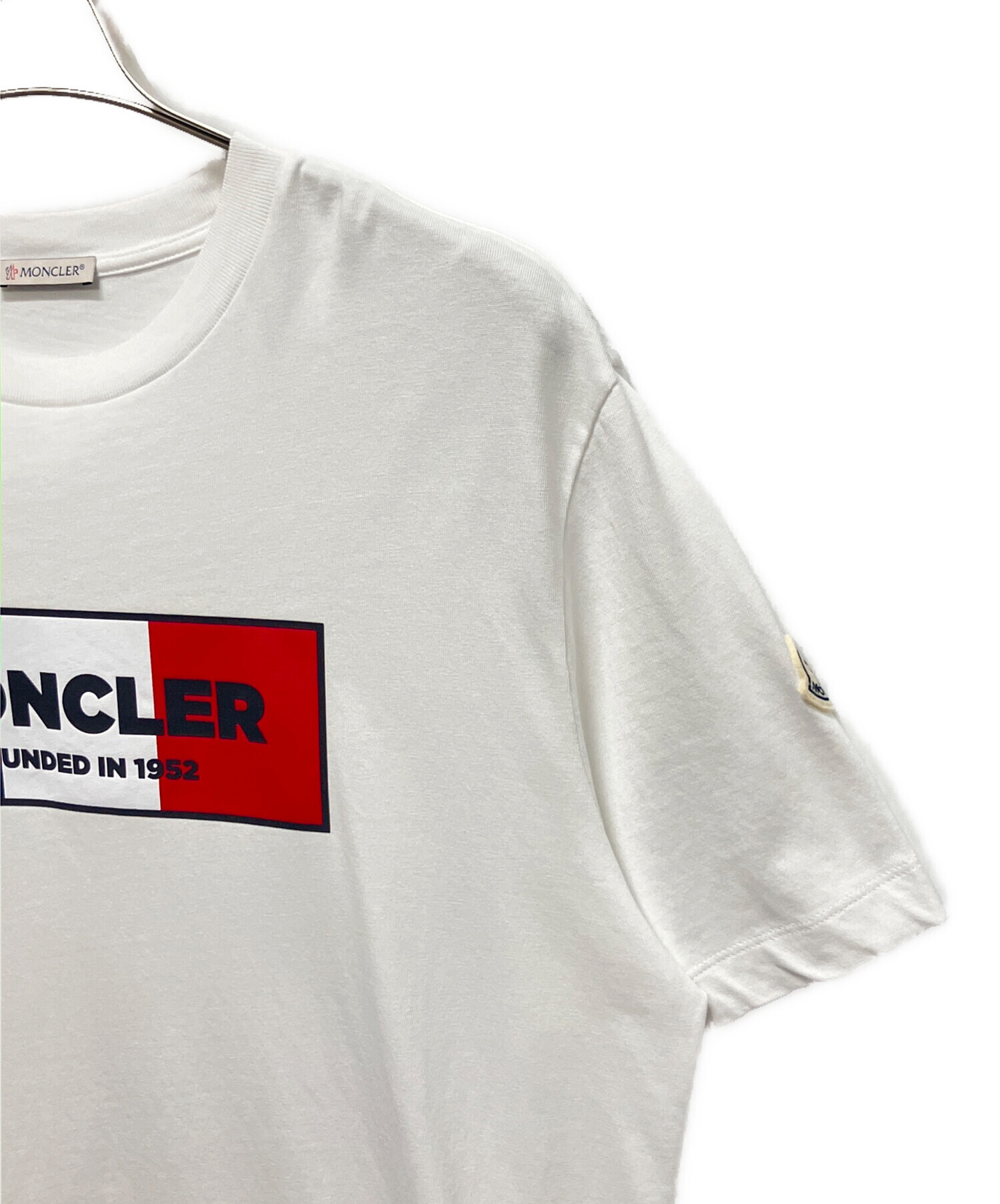 中古・古着通販】MONCLER (モンクレール) 立体ロゴ Tシャツ