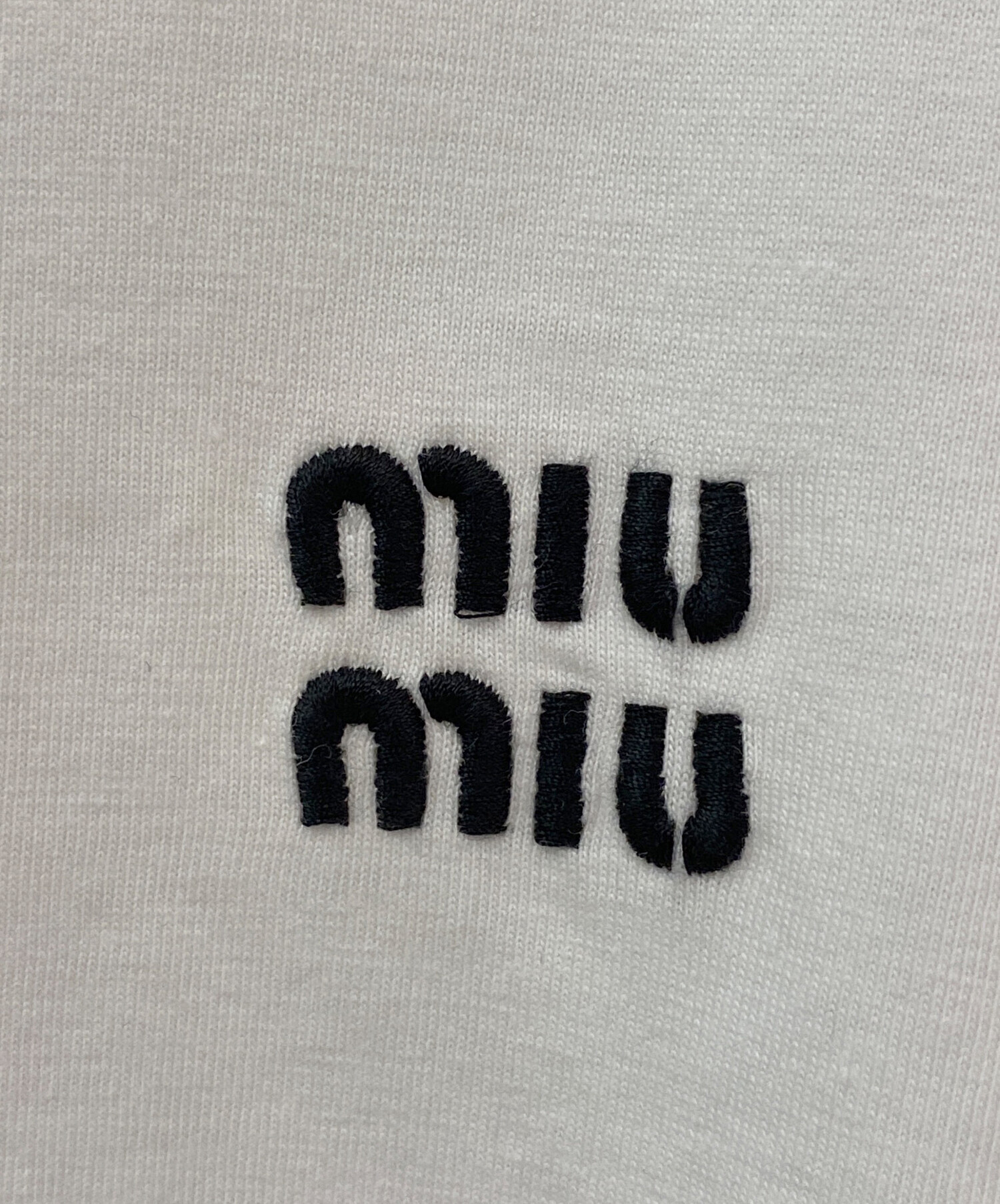 中古・古着通販】MIU MIU (ミュウミュウ) エンブロイダリークロップドT