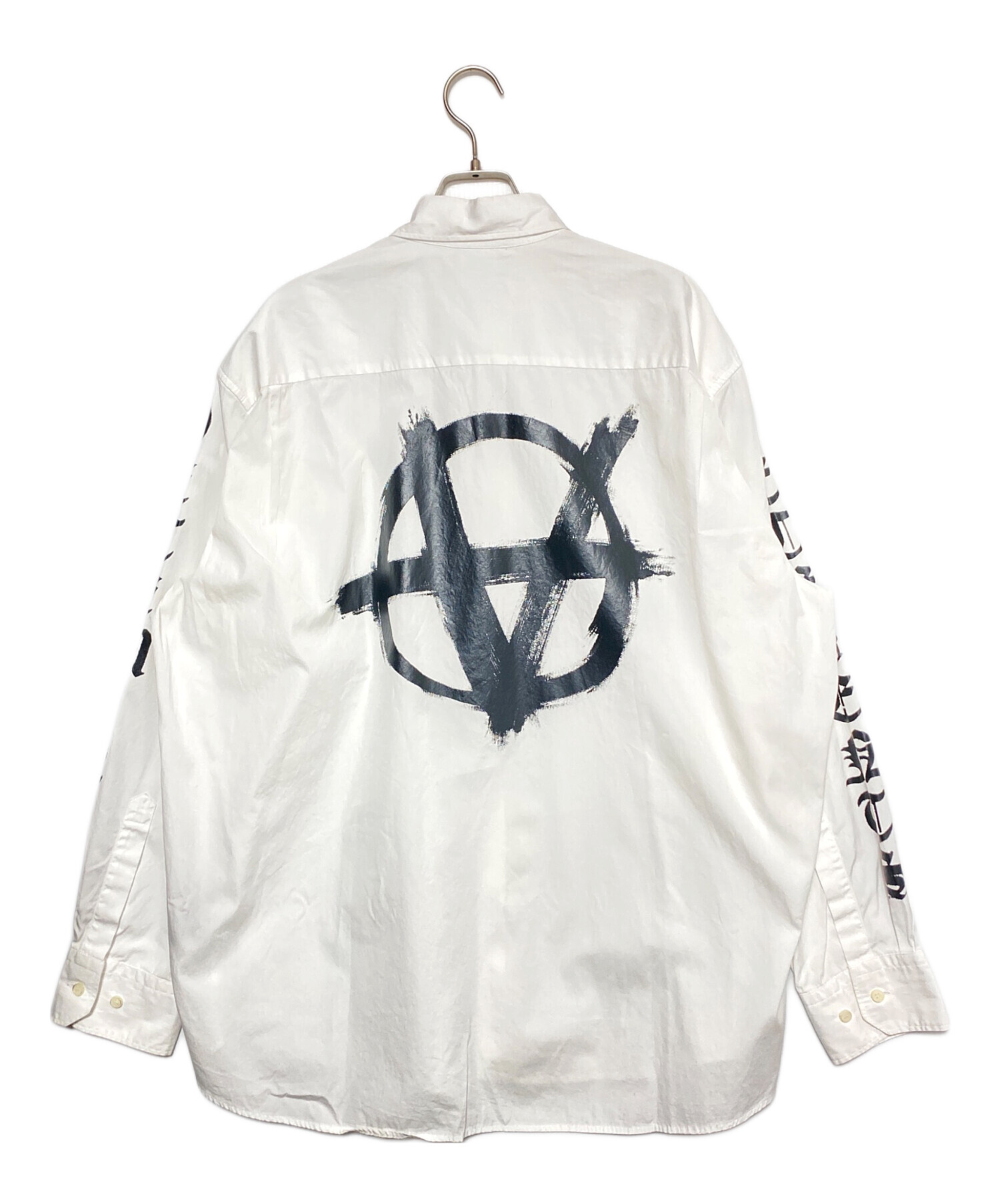 VETEMENTS ヴェトモン カジュアルシャツ XS 青系x白(ストライプ) 【古着】【中古】 VETEMENTS ヴェトモン カジュアルシャツ XS 青系x白(ストライプ