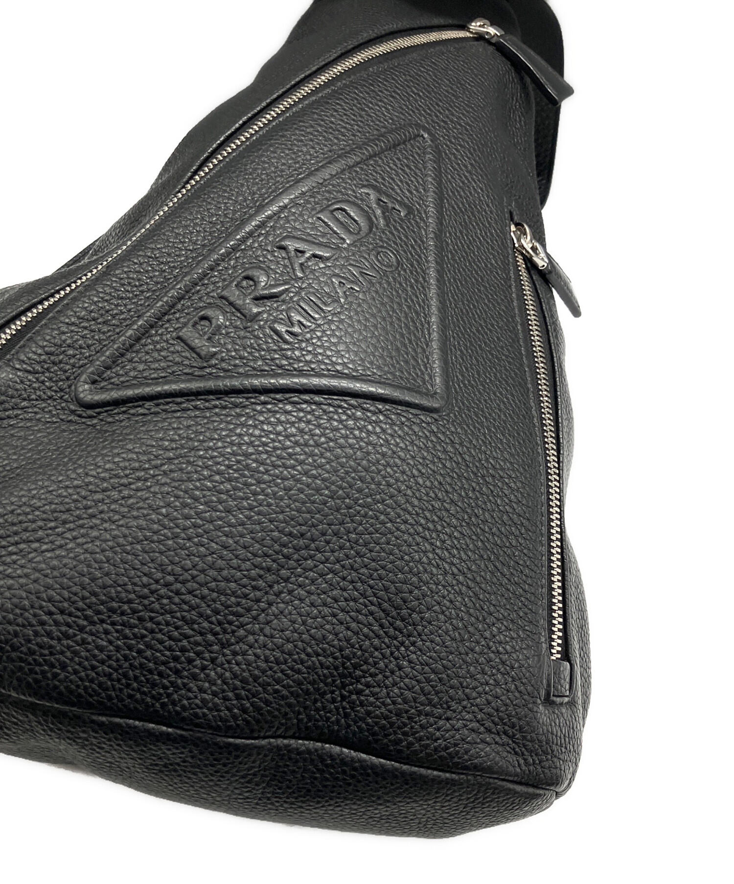 中古・古着通販】PRADA (プラダ) ヴィッテロダイノレザーボディバッグ