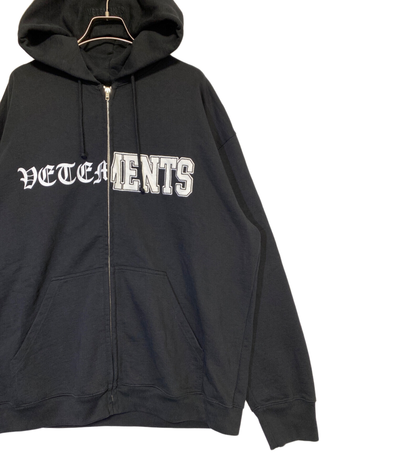 中古・古着通販】VETEMENTS (ヴェトモン) Vertical Cut-Up Logo Zip-Up 