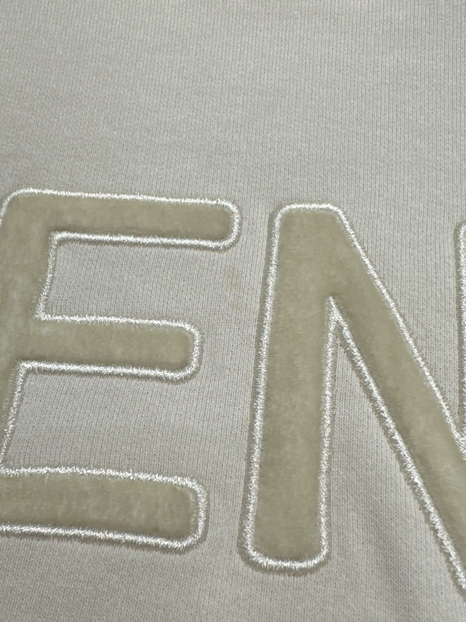 中古・古着通販】FENDI (フェンディ) クロップドロゴパーカー 