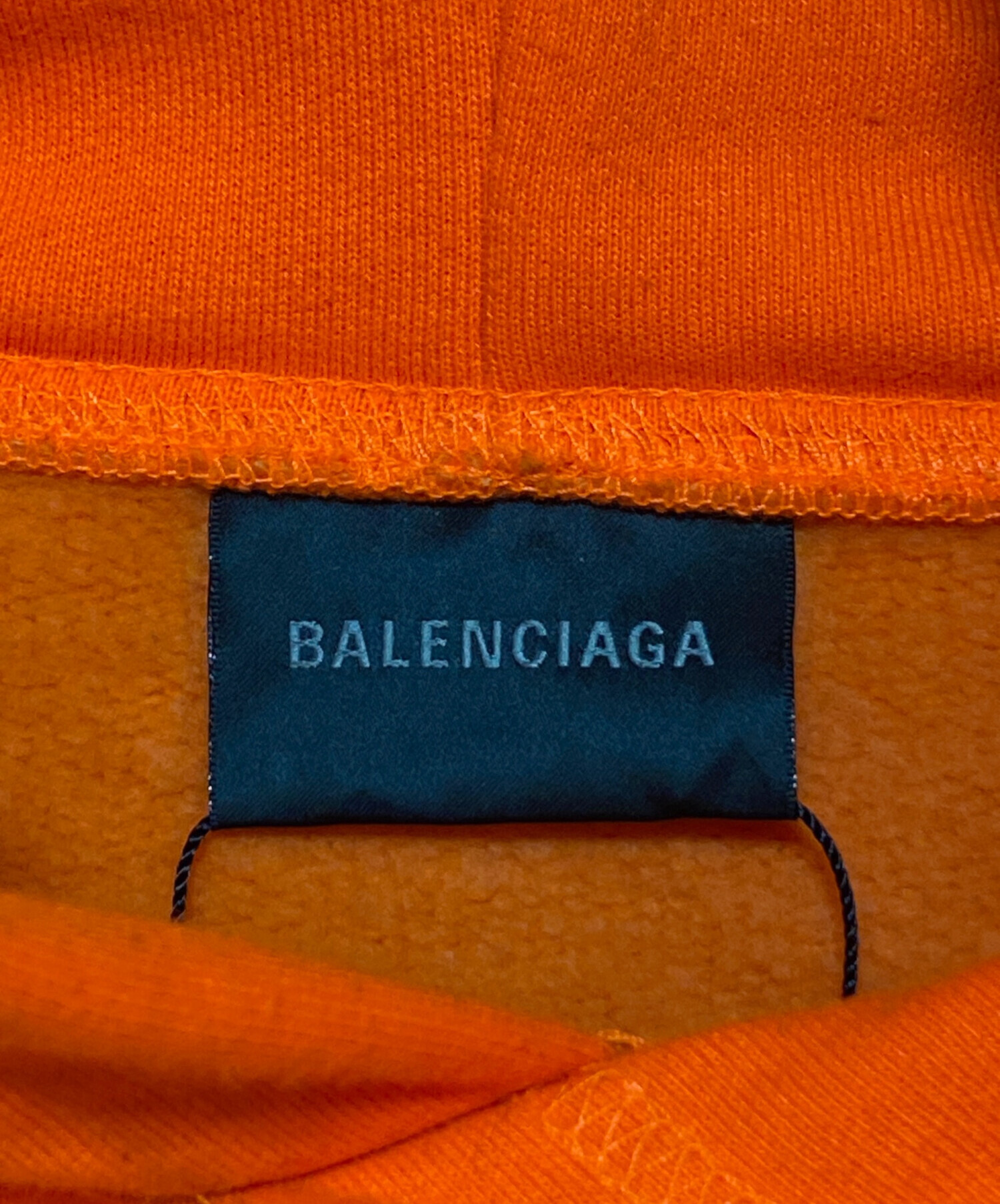 美品 タグ付BALENCIAGA 多言語ロゴ パーカー オレンジ S #M054 BALENCIAGA スーパーコピー パーカー 多言語 ロゴ オレンジ ロゴ