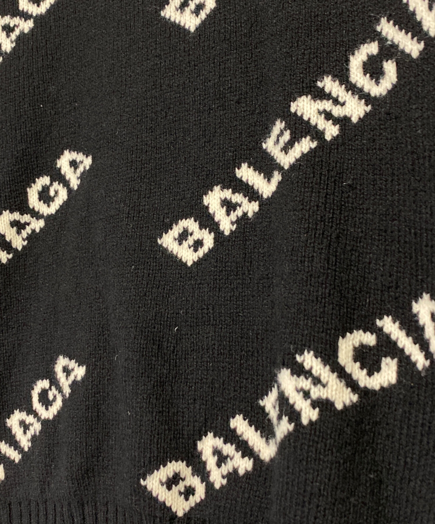 中古・古着通販】BALENCIAGA (バレンシアガ) オールオーバーロゴニット