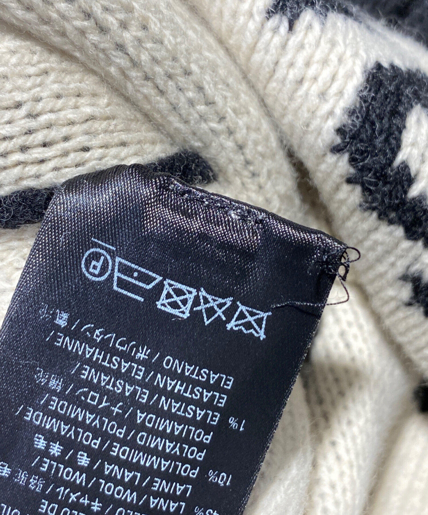 未使用タグ付き！バレンシアガ［オールオーバーニット］カシミヤ　セーター　サイズM 未使用タグ付き！バレンシアガ［オールオーバーニット］カシミヤ