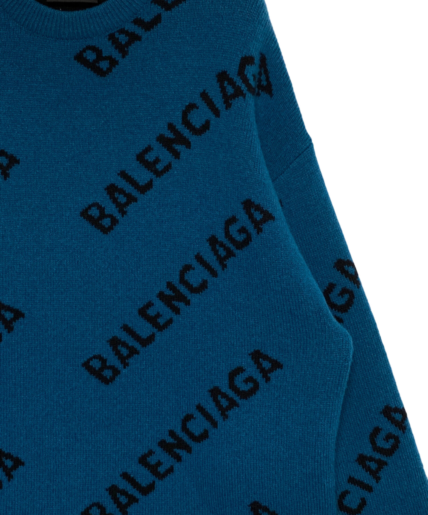 BALENCIAGA ウール オールオーバー コート ロゴ 中古・古着通販】BALENCIAGA (バレンシアガ) オールオーバーロゴニット