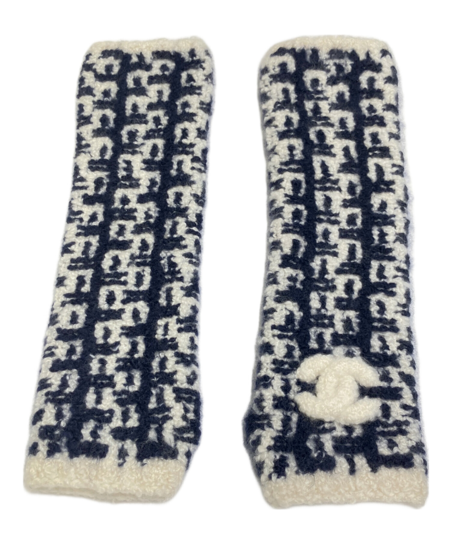 新品未使用ダク付きCHANEL 超レア！CCマーク入りカシミヤ製アームカバー 中古・古着通販】CHANEL (シャネル) CHANEL ARM COVER/カシミヤ混