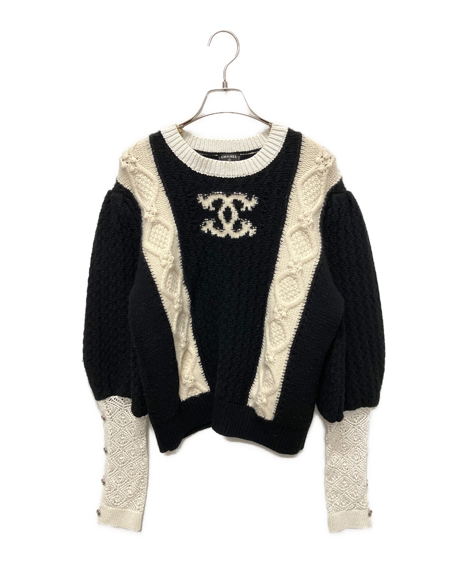 【 激レア☆ 】 シャネル　ドライバーズニット　ジップアップ　ココマーク　黒　白 シャネル(CHANEL)シャネル ココマークボタン ニット 衣料品 トップス