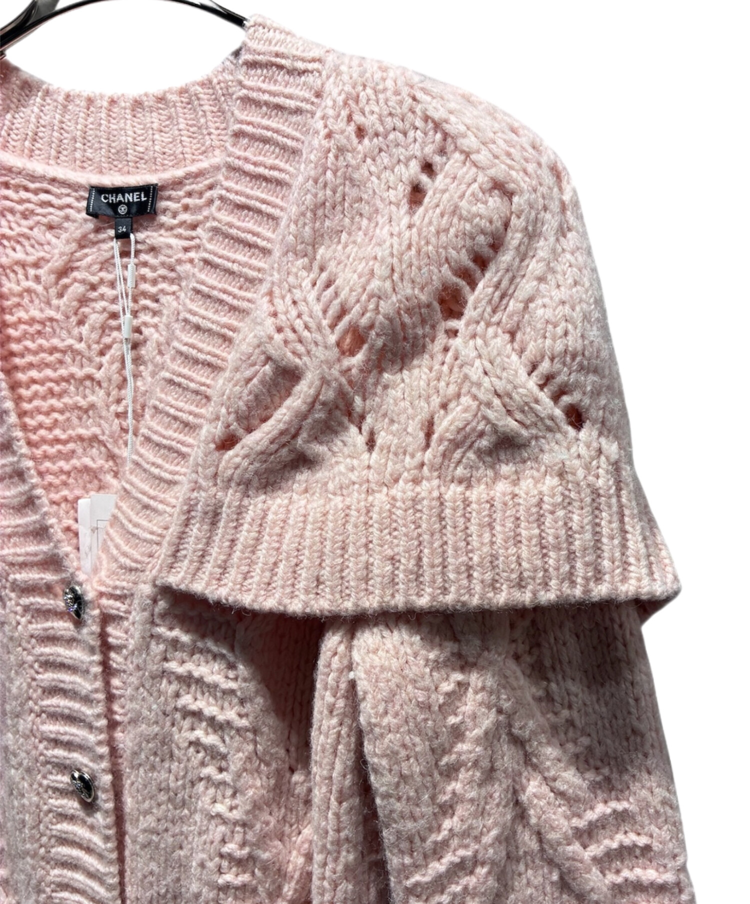 シャネル  P71438K10236 ココマークハートボタンクロップドニット レディース 34 CHANEL - シャネル P71438K10236 ココマークハートボタンクロップド