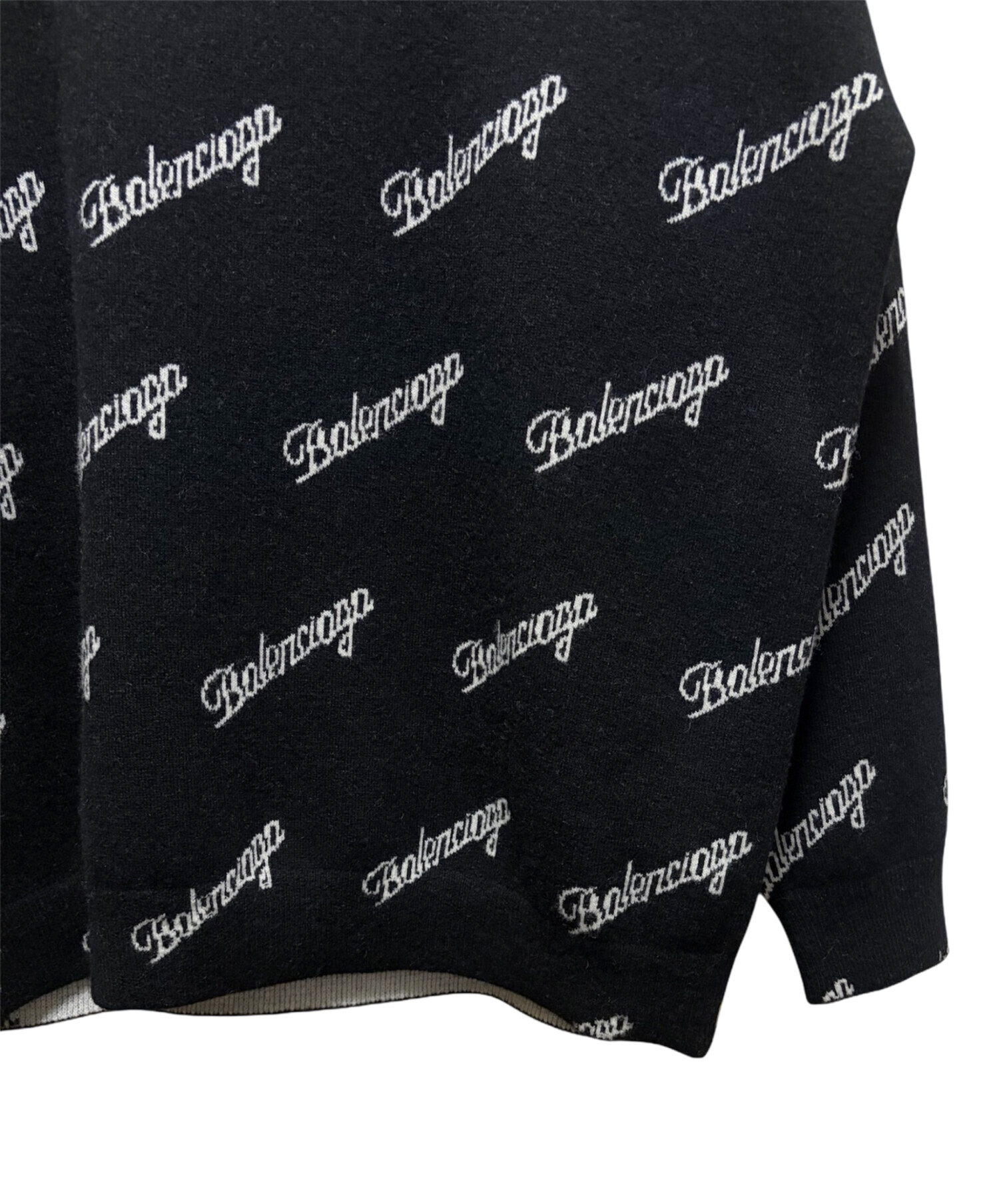 中古・古着通販】BALENCIAGA (バレンシアガ) Script logo crew neck