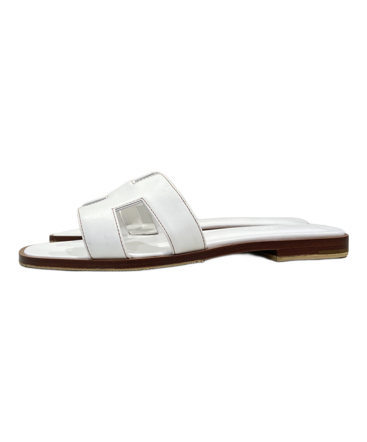 HERMES エルメスオランレザーサンダルホワイト37