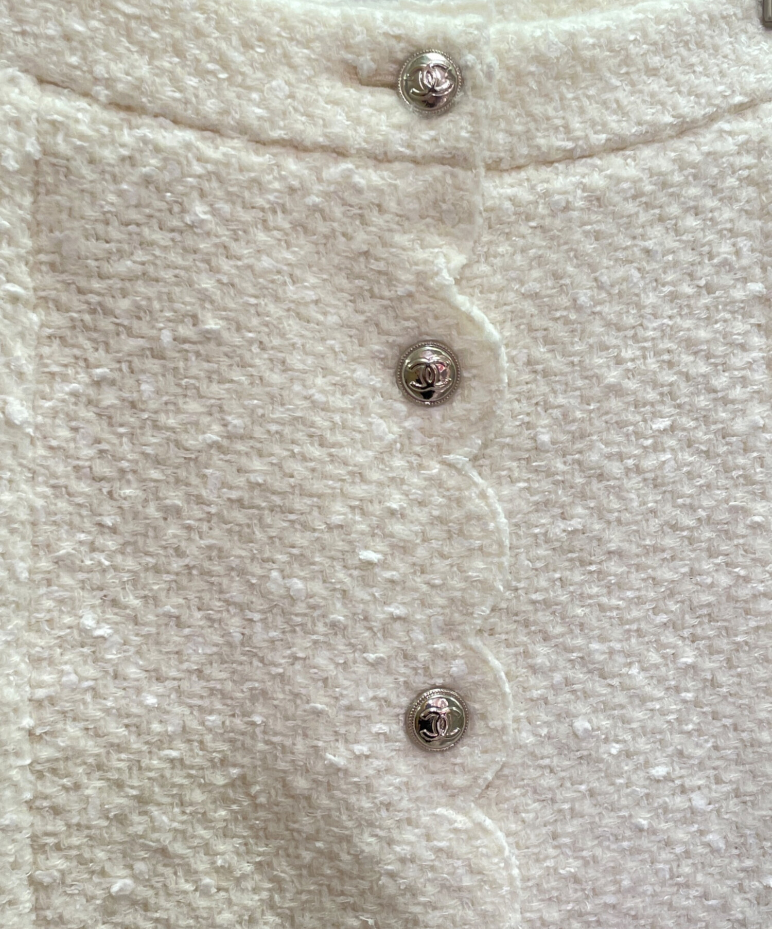中古・古着通販】CHANEL (シャネル) ココボタンツイードスカート