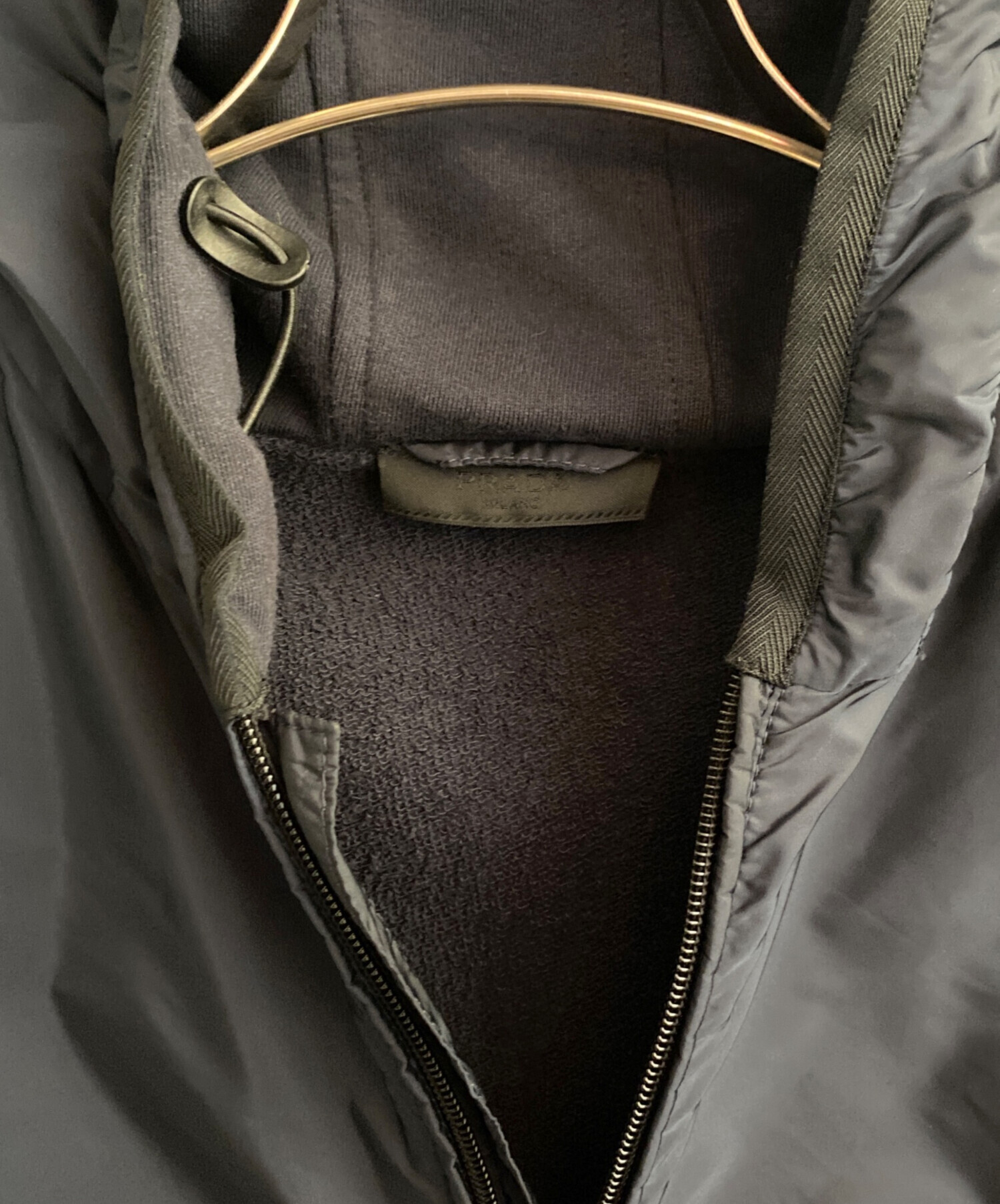 中古・古着通販】PRADA (プラダ) ナイロン切替ベスト ネイビー サイズ