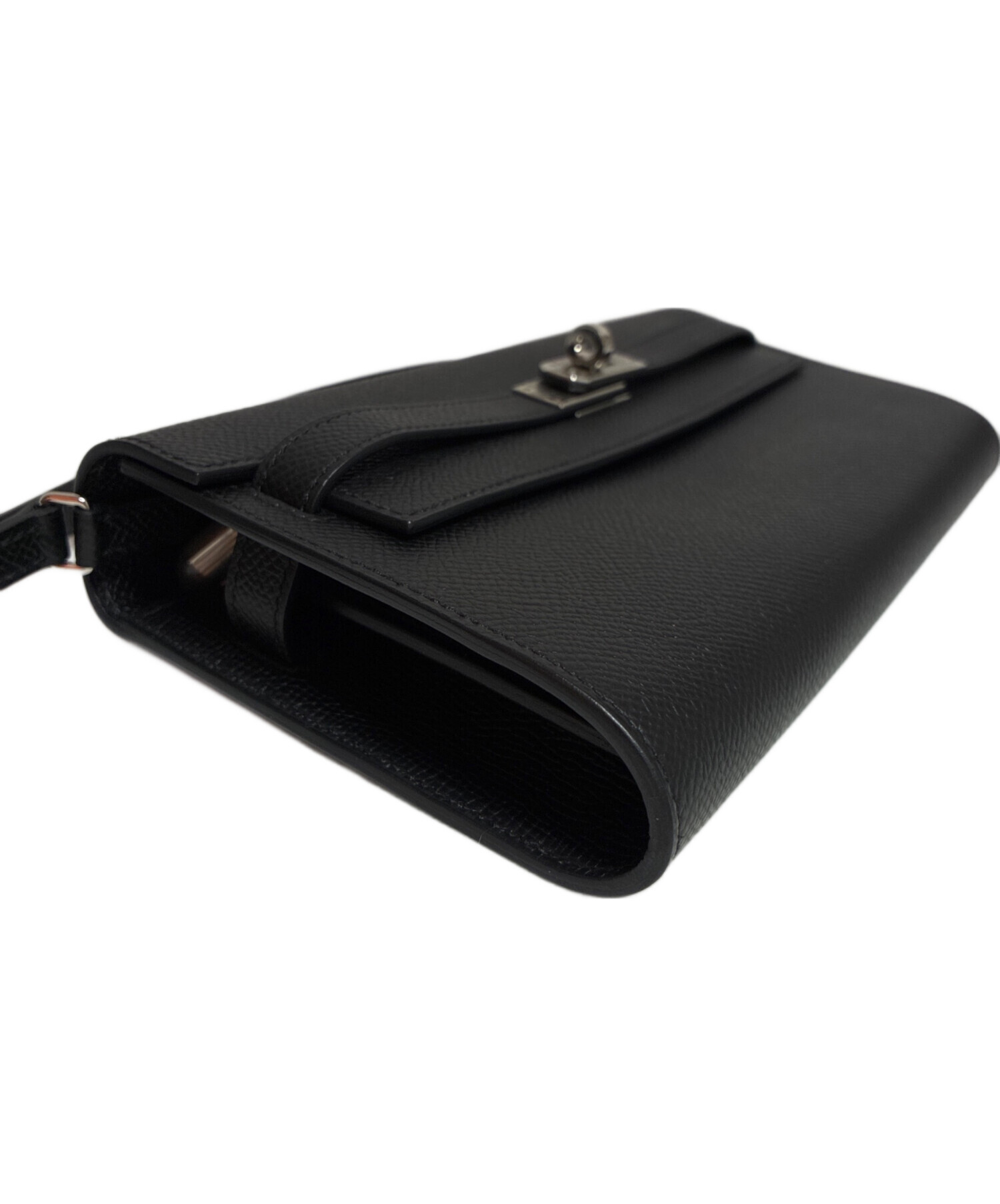 HERMES エルメス 財布・ケース  黒 【古着】【中古】【送料無料】 中古・古着通販】HERMES (エルメス) 長財布 ブラック｜ブランド・古着