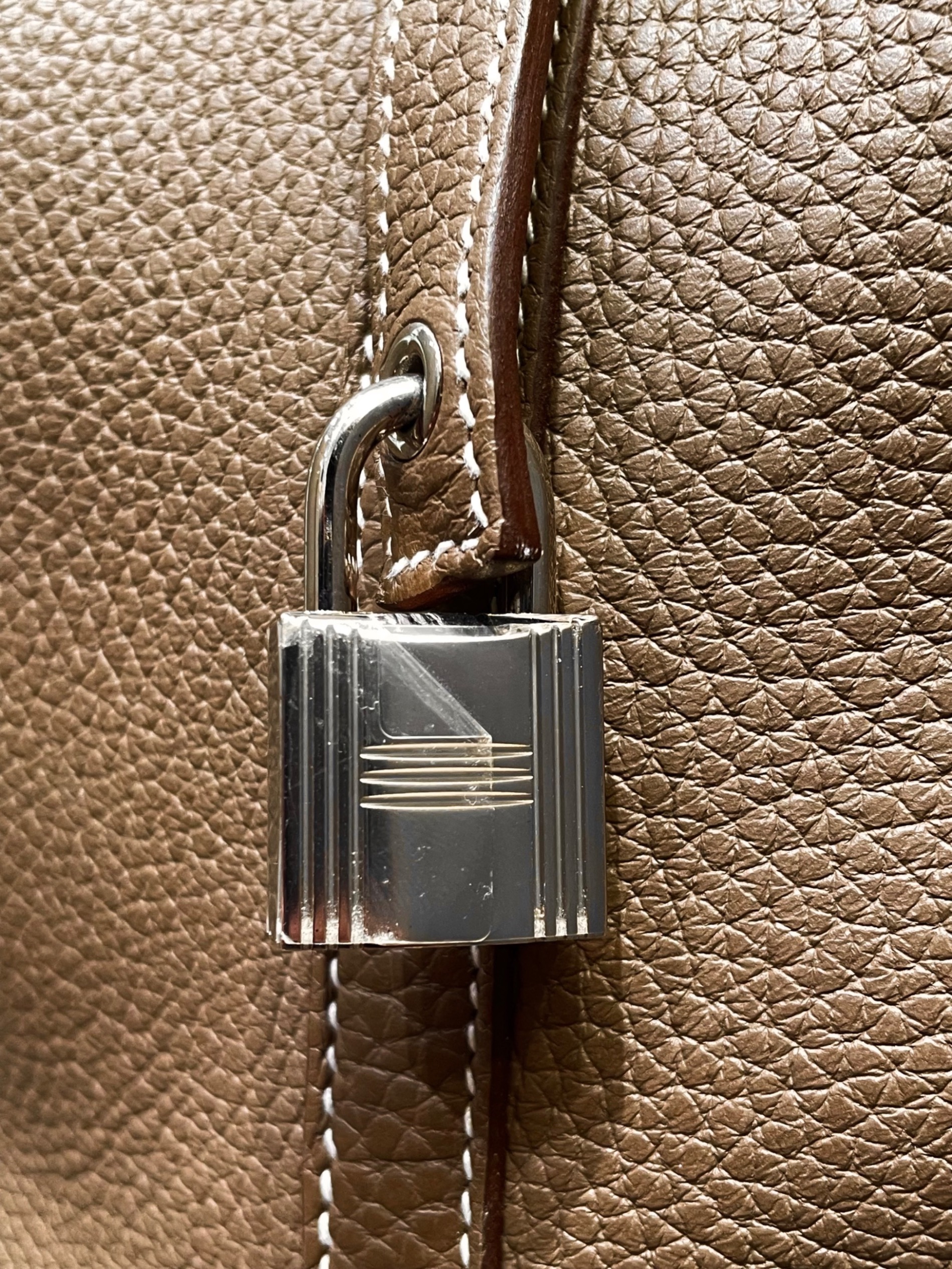 ちか HERMES エルメス ピコタンロックMM エトゥープ Y刻印 中古・古着通販】HERMES (エルメス) ピコタンロック MM/シルバー金具