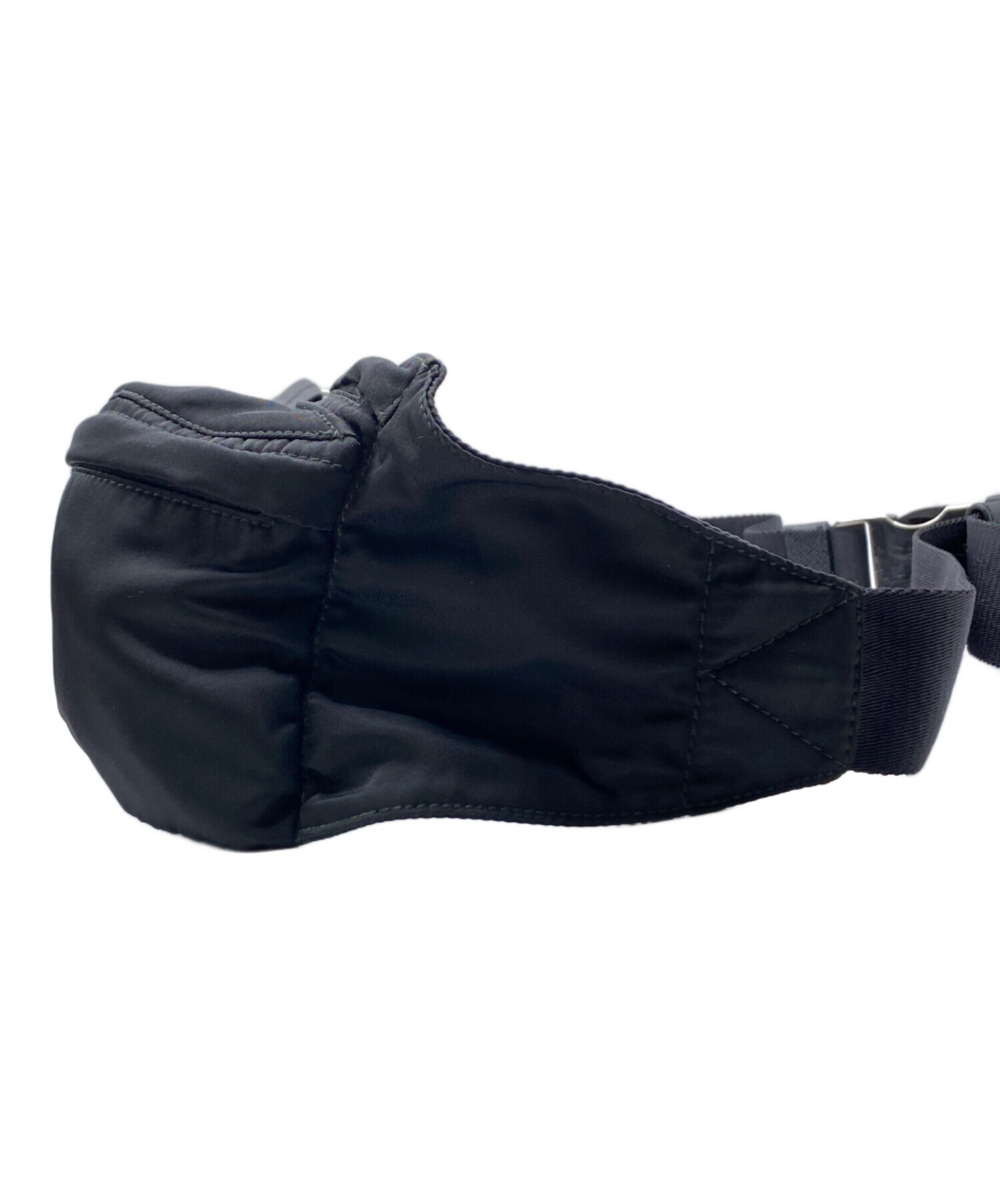 PRADA ブラック ボディバッグ　黒　未使用品 PRADA】プラダ『レザー ボディバッグ』メンズ 1週間保証【中古