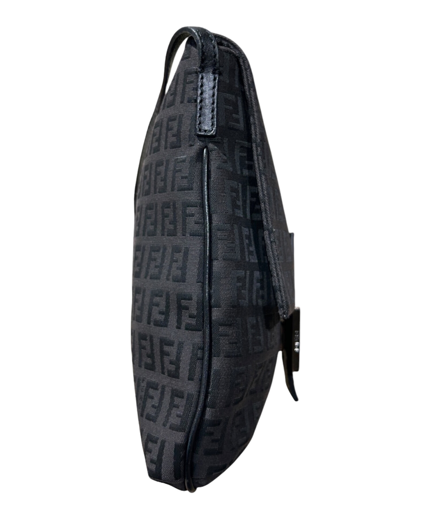 中古・古着通販】FENDI (フェンディ) ショルダーバッグ ブラック 中古・古着通販】FENDI (フェンディ) ショルダーバッグ ブラック