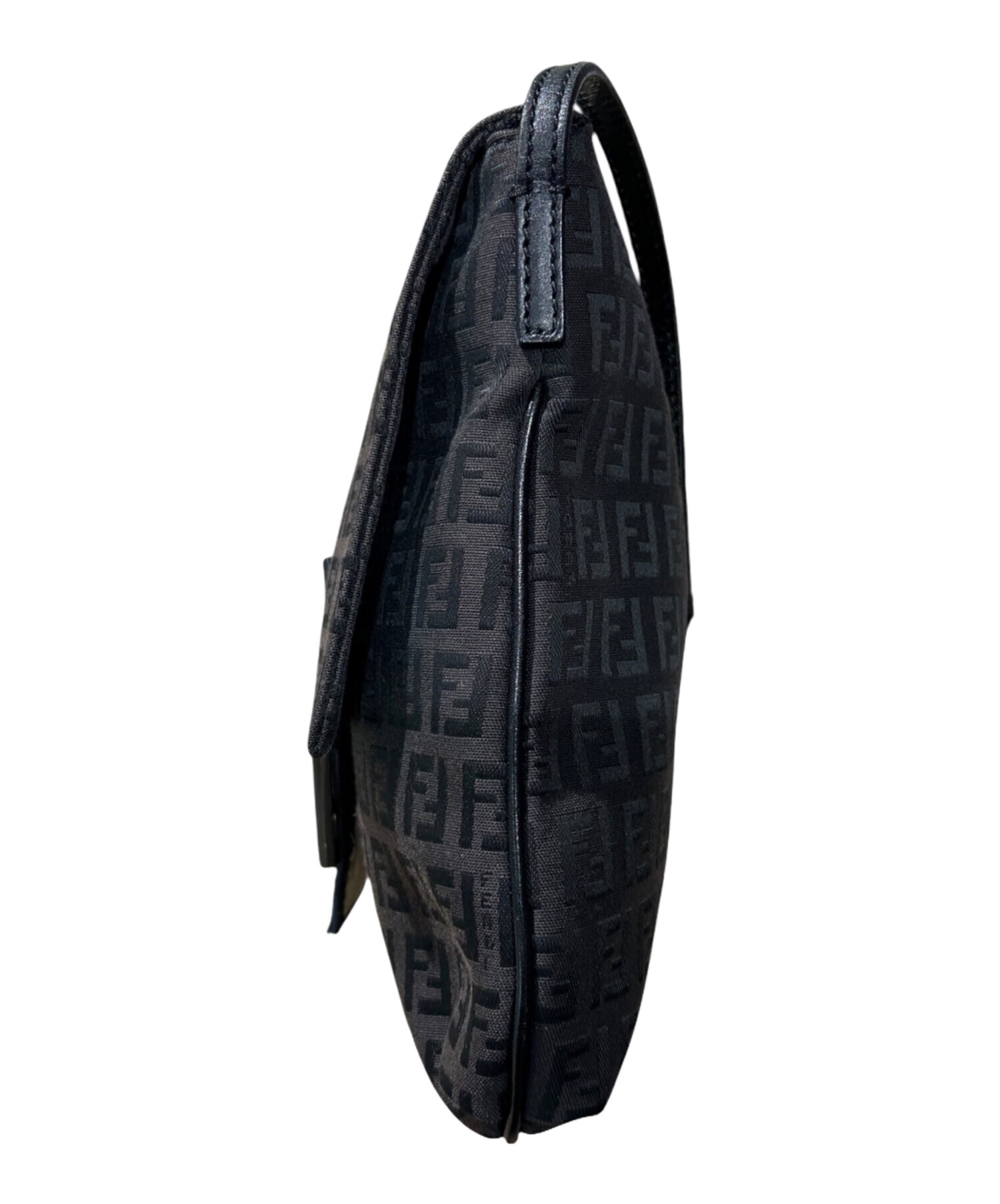 中古・古着通販】FENDI (フェンディ) ショルダーバッグ ブラック 