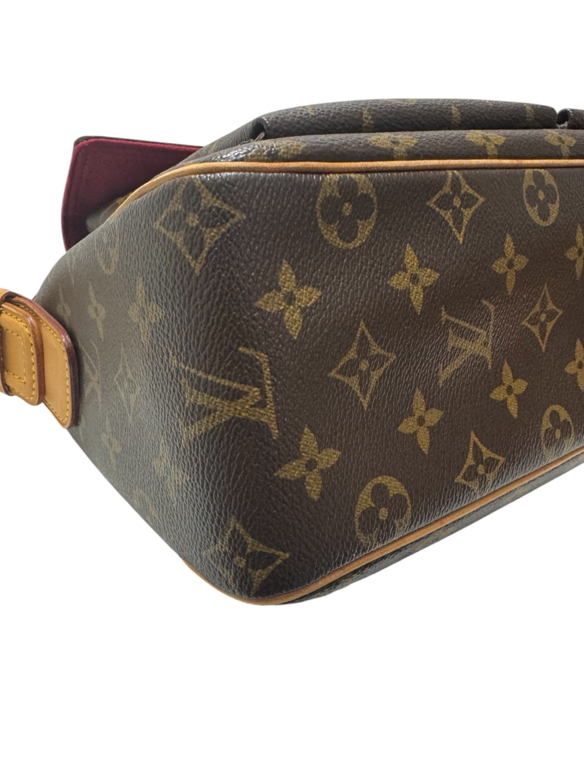 ルイ・ヴィトン ショルダーバッグ モノグラム ヴィバ・シテGM M51163 Ft615922 中古 ルイ・ヴィトン LOUIS VUITTON ヴィバシテGM M51163 ブラウン
