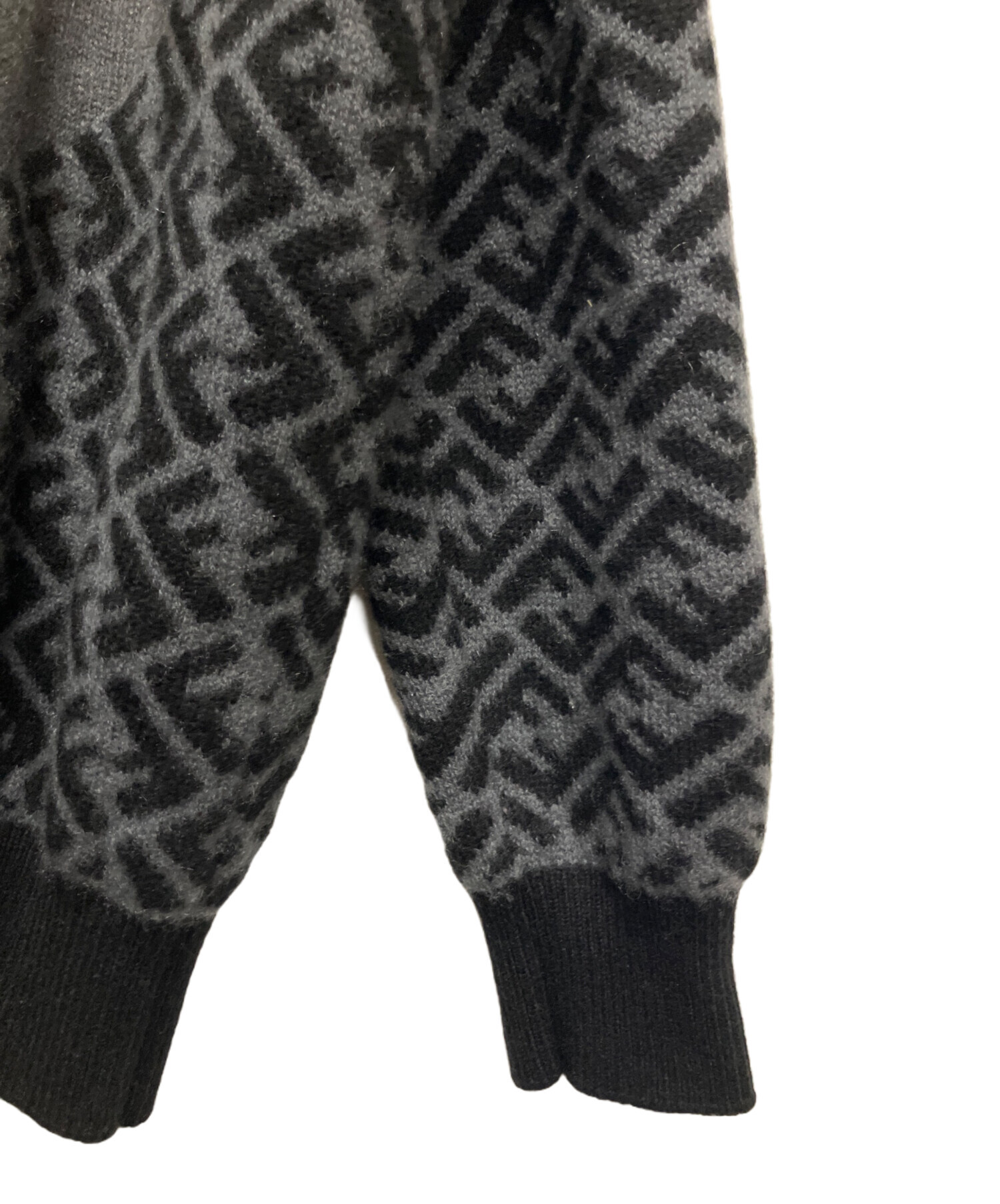 中古・古着通販】FENDI (フェンディ) カシミヤニットジップパーカー