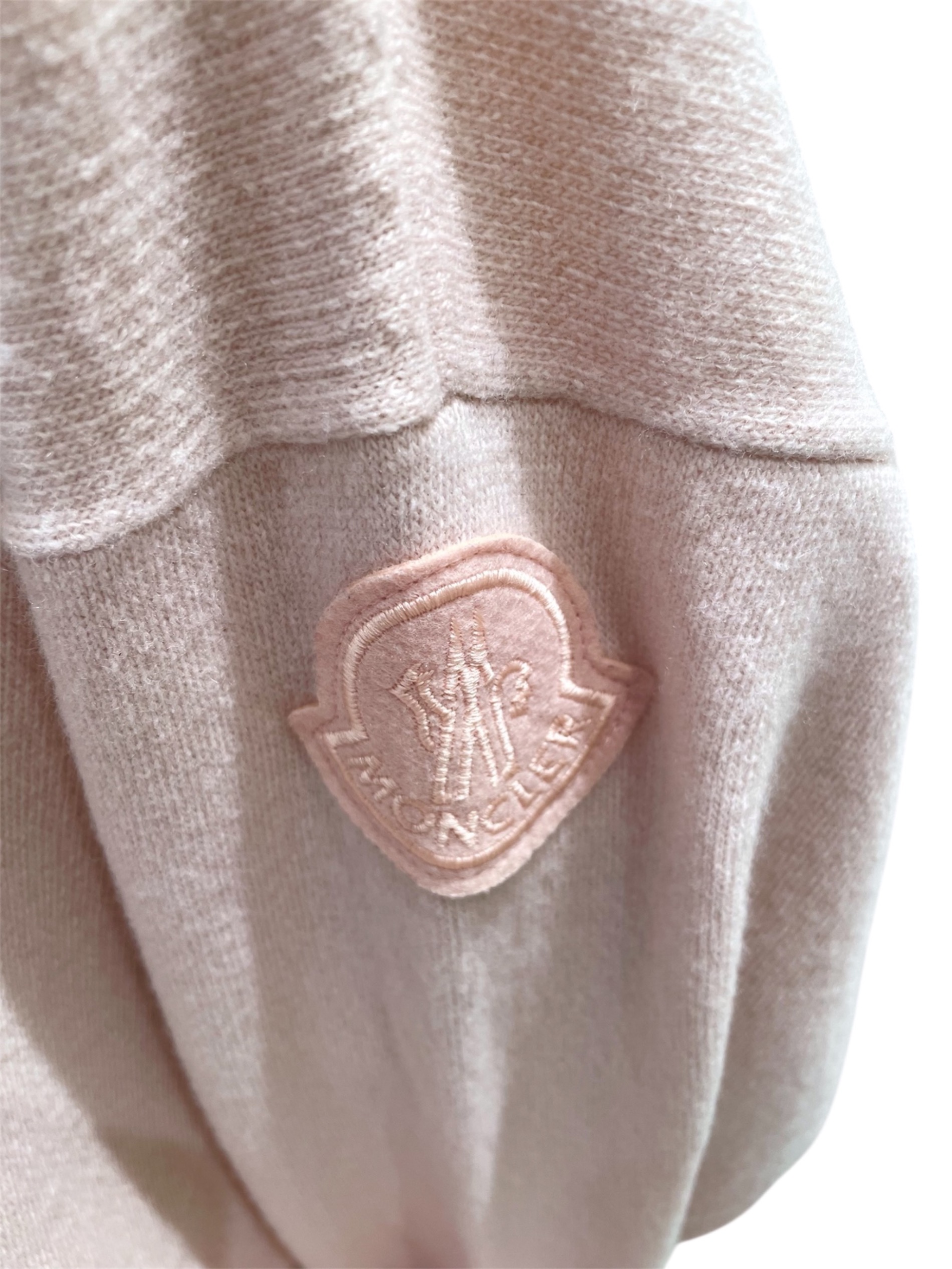 中古・古着通販】MONCLER (モンクレール) ロゴワッペンニット ピンク