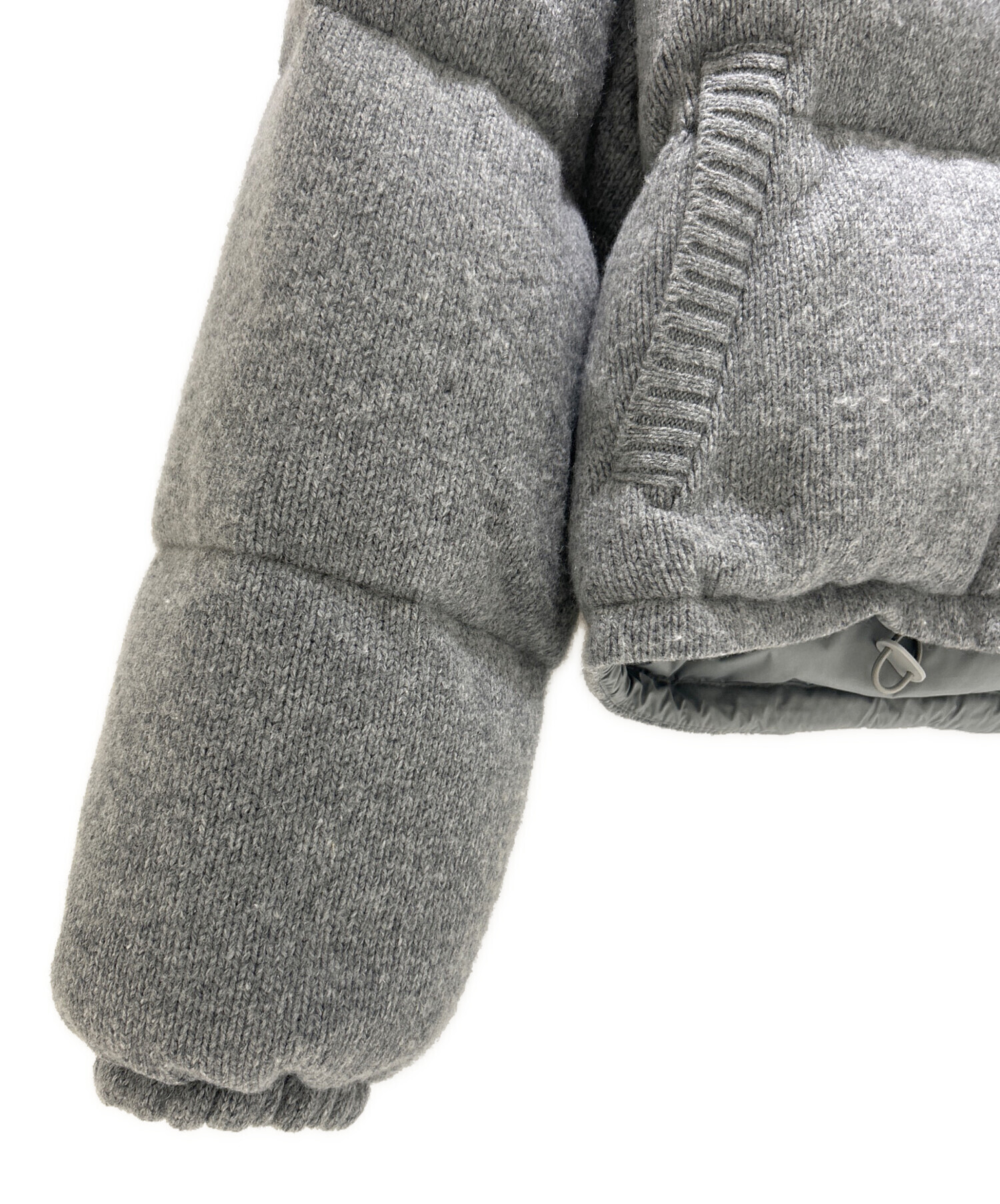 美品#PRADA ダウンジャケット 38グレー 中古・古着通販】PRADA (プラダ) ニットダウンジャケット グレー