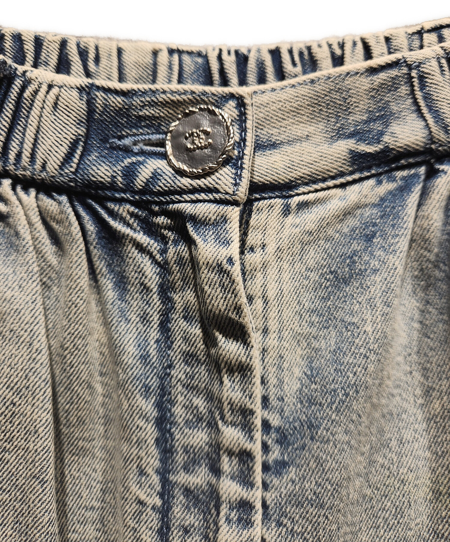 中古・古着通販】CHANEL (シャネル) ワイドデニムパンツ/P73070V64637 中古・古着通販】CHANEL (シャネル) ワイドデニムパンツ/P73070V64637