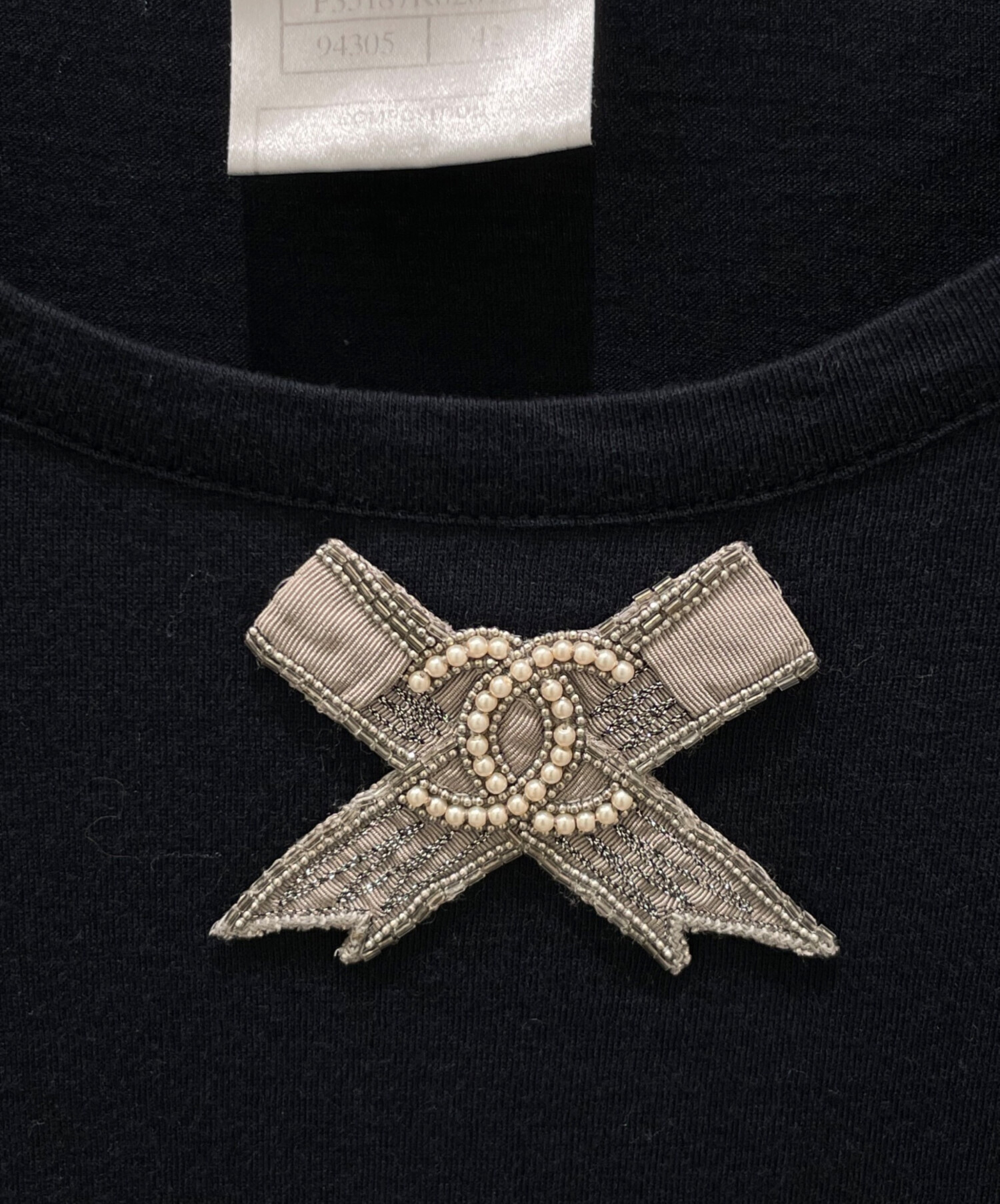 中古・古着通販】CHANEL (シャネル) P35 ココマークリボン半袖
