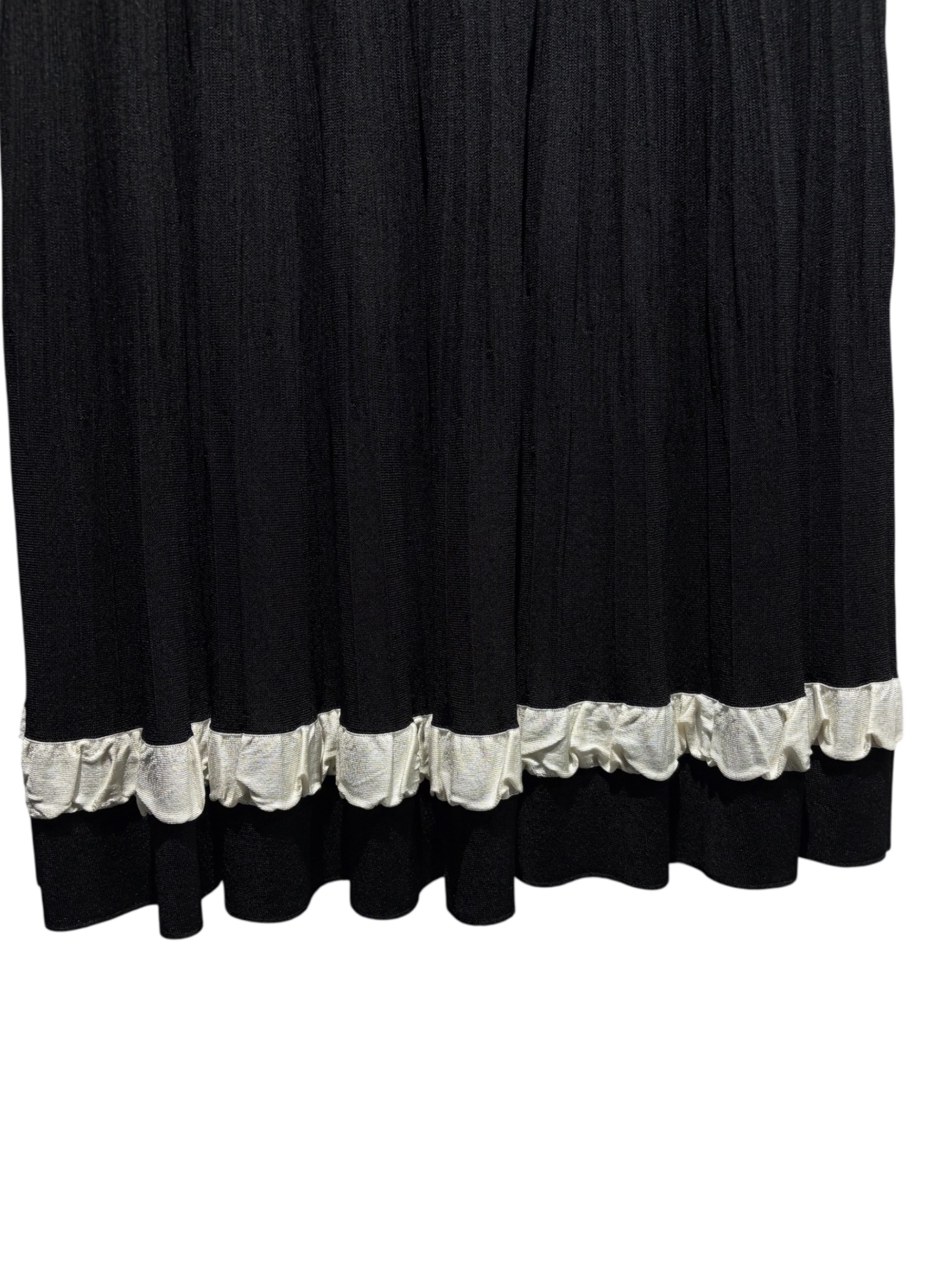 中古・古着通販】CHANEL (シャネル) ニットスカート ホワイト×ブラック