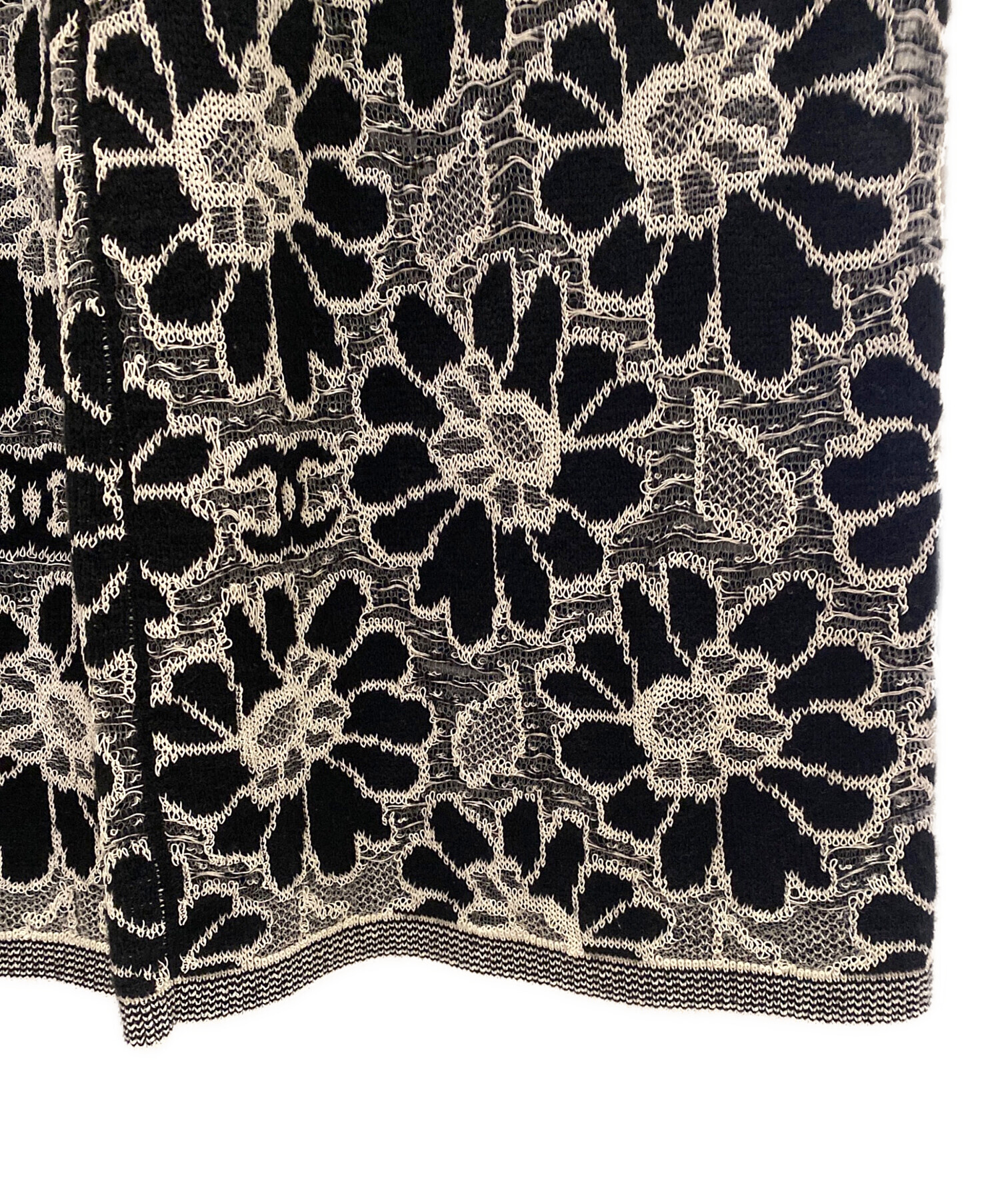 シャネル　ニットパンツ 中古・古着通販】CHANEL (シャネル) 刺繍ニットパンツ ブラック