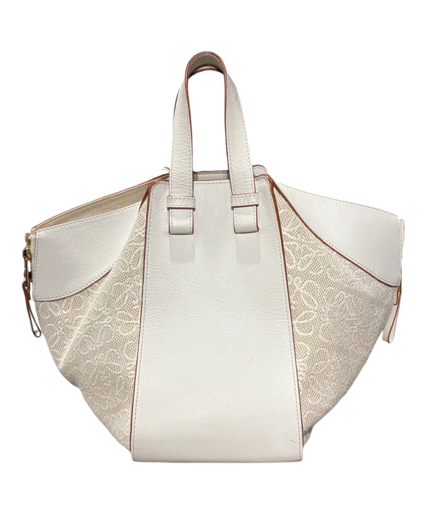 中古・古着通販】LOEWE (ロエベ) ショルダーバッグ アイボリー サイズ