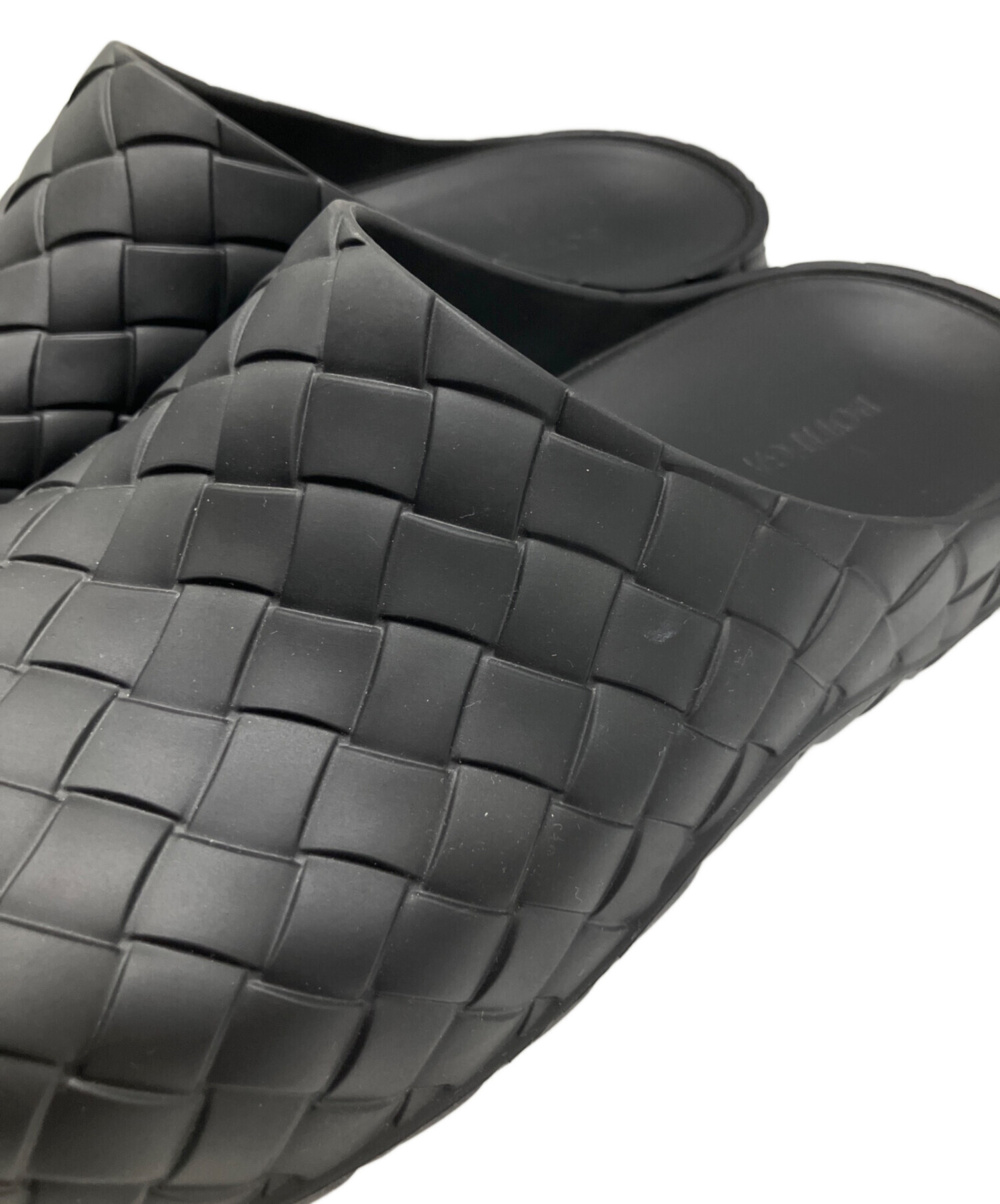 中古・古着通販】BOTTEGA VENETA (ボッテガベネタ) イントレチャート 中古・古着通販】BOTTEGA VENETA (ボッテガベネタ) イントレチャート