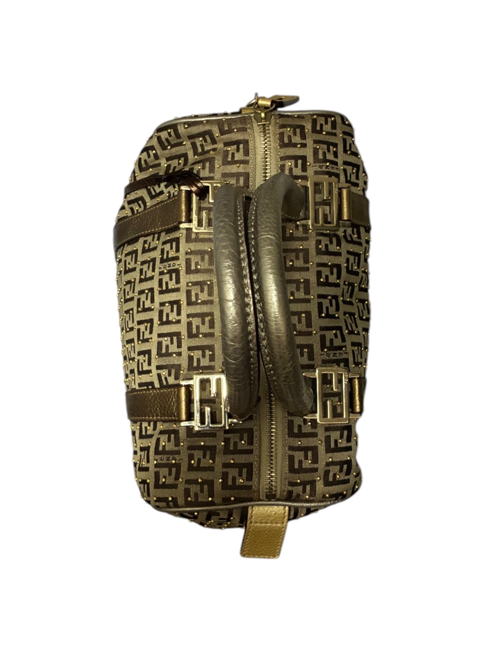 中古・古着通販】FENDI (フェンディ) スタッズミニボストンバッグ 中古・古着通販】FENDI (フェンディ) スタッズミニボストンバッグ