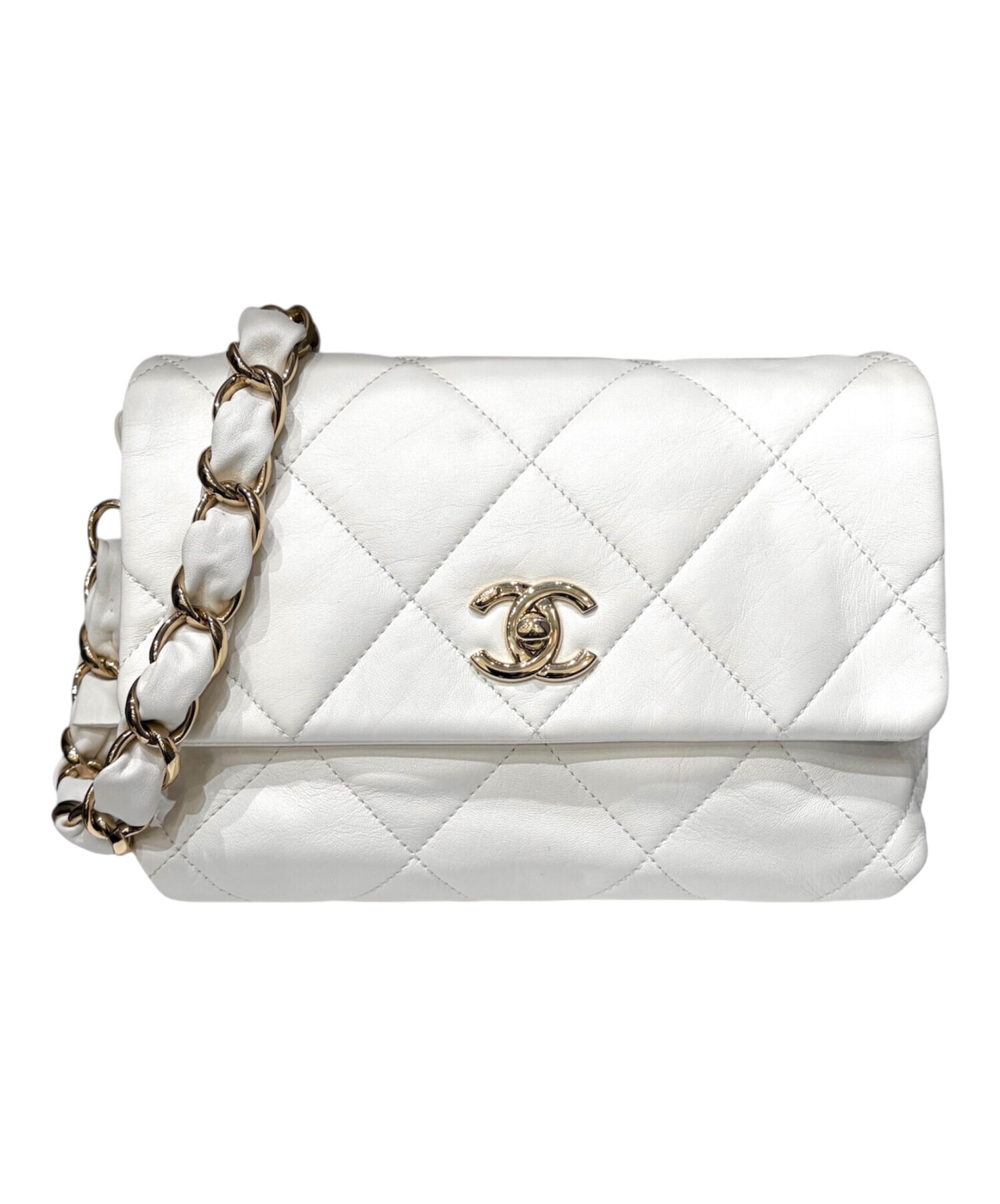 CHANEL（シャネル）のヴィンテージショルダーバッグ、ホワイトラムスキン 中古・古着通販】CHANEL (シャネル) ショルダーバッグ/シャネル19