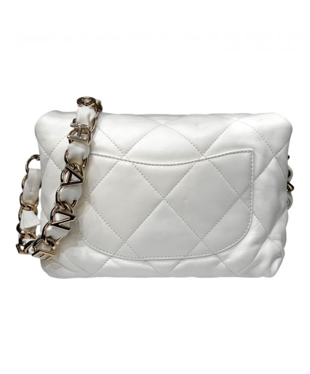 中古・古着通販】CHANEL (シャネル) シャネル19 ホワイト｜ブランド