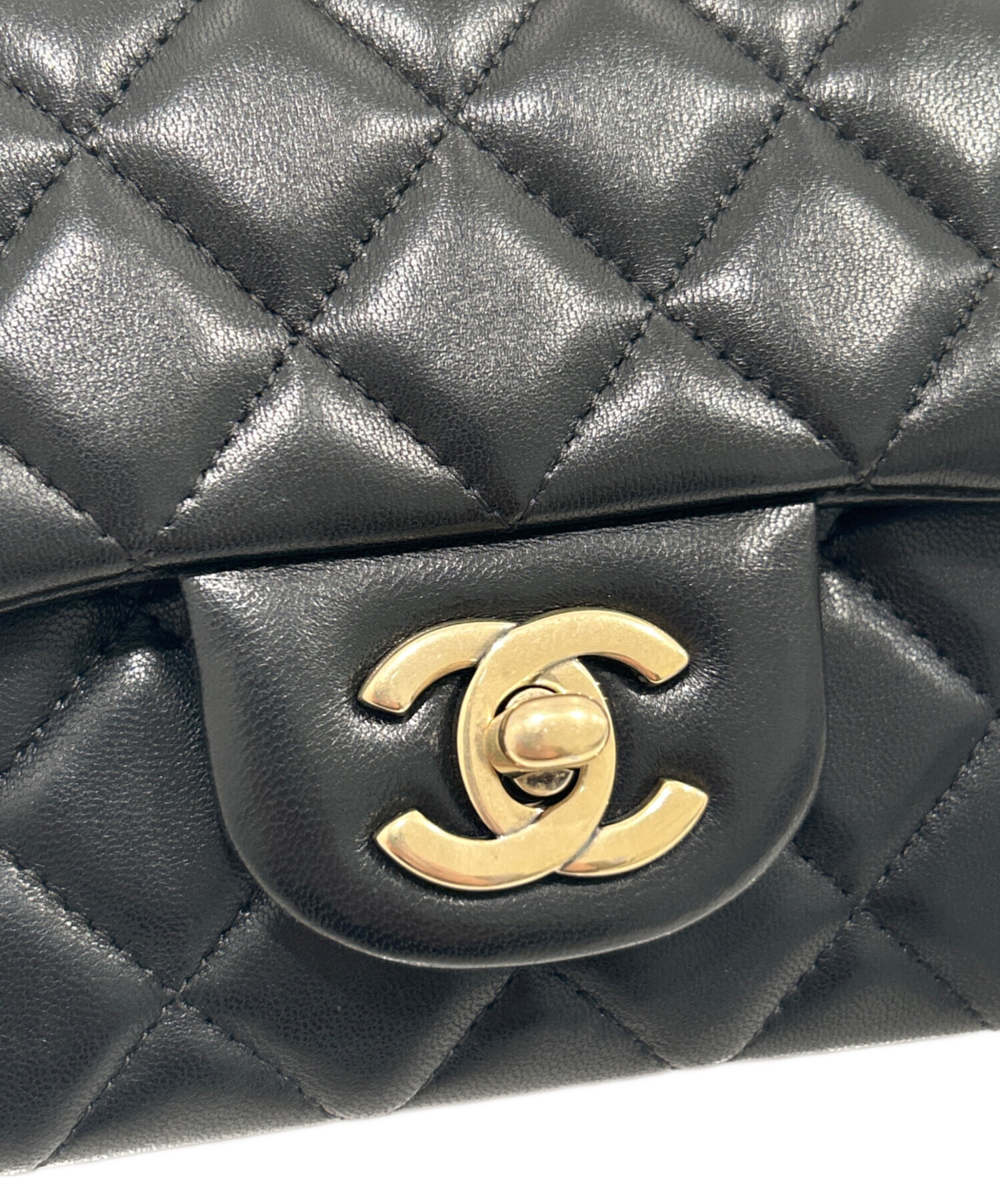 シャネル ミニ マトラッセ レディース 【中古】 CHANEL（シャネル） ミニマトラッセ ブランドオフ レザー ショルダー