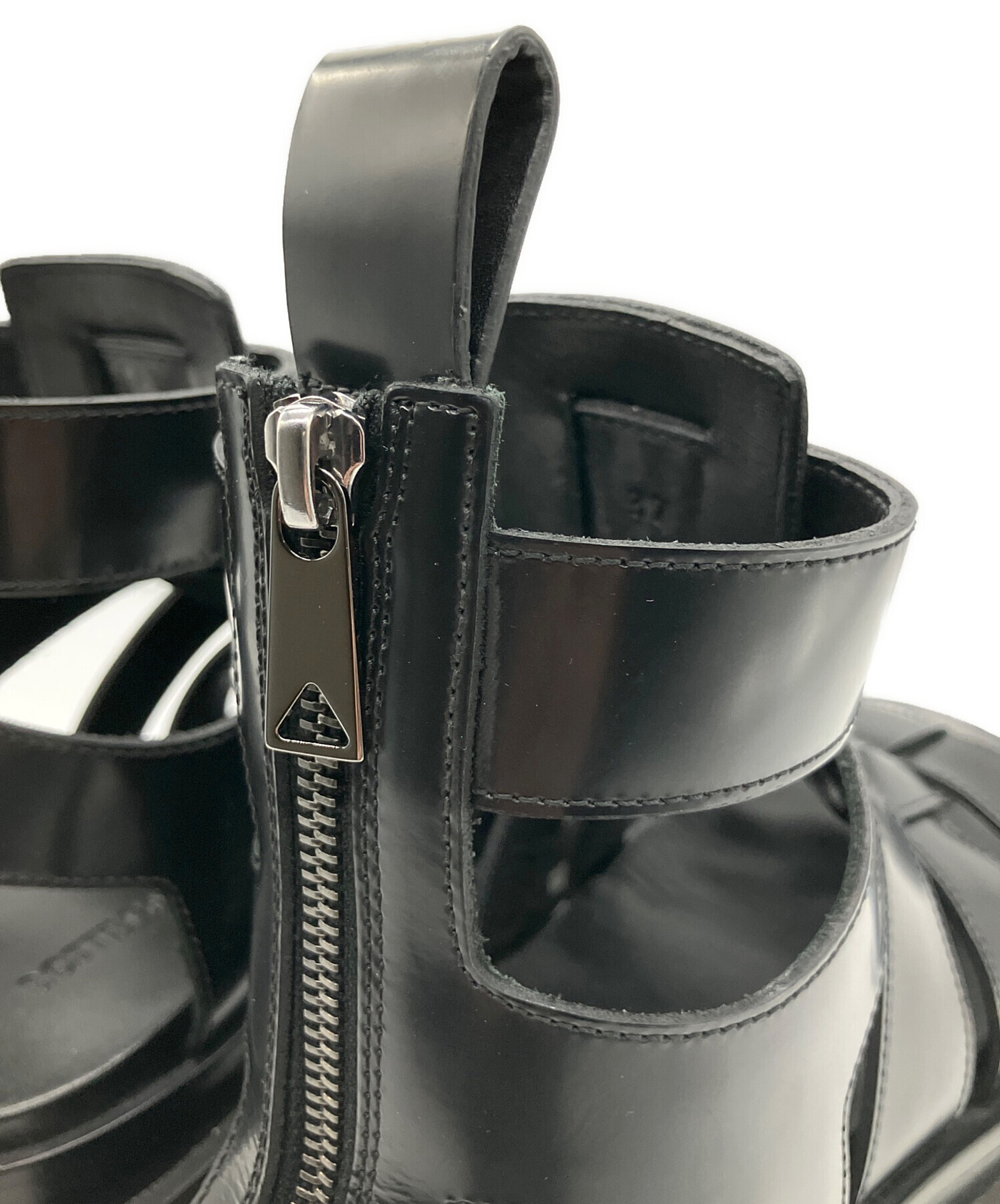 中古・古着通販】BOTTEGA VENETA (ボッテガベネタ) グラディエーター