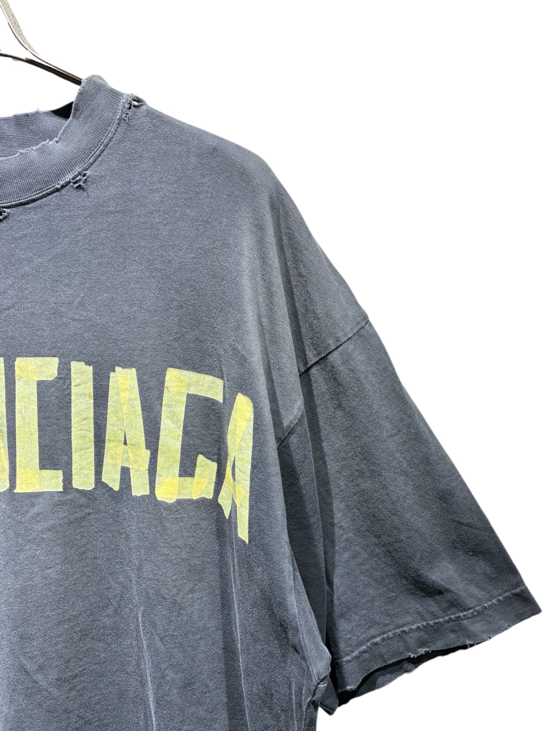 中古・古着通販】BALENCIAGA (バレンシアガ) テープロゴダメージT