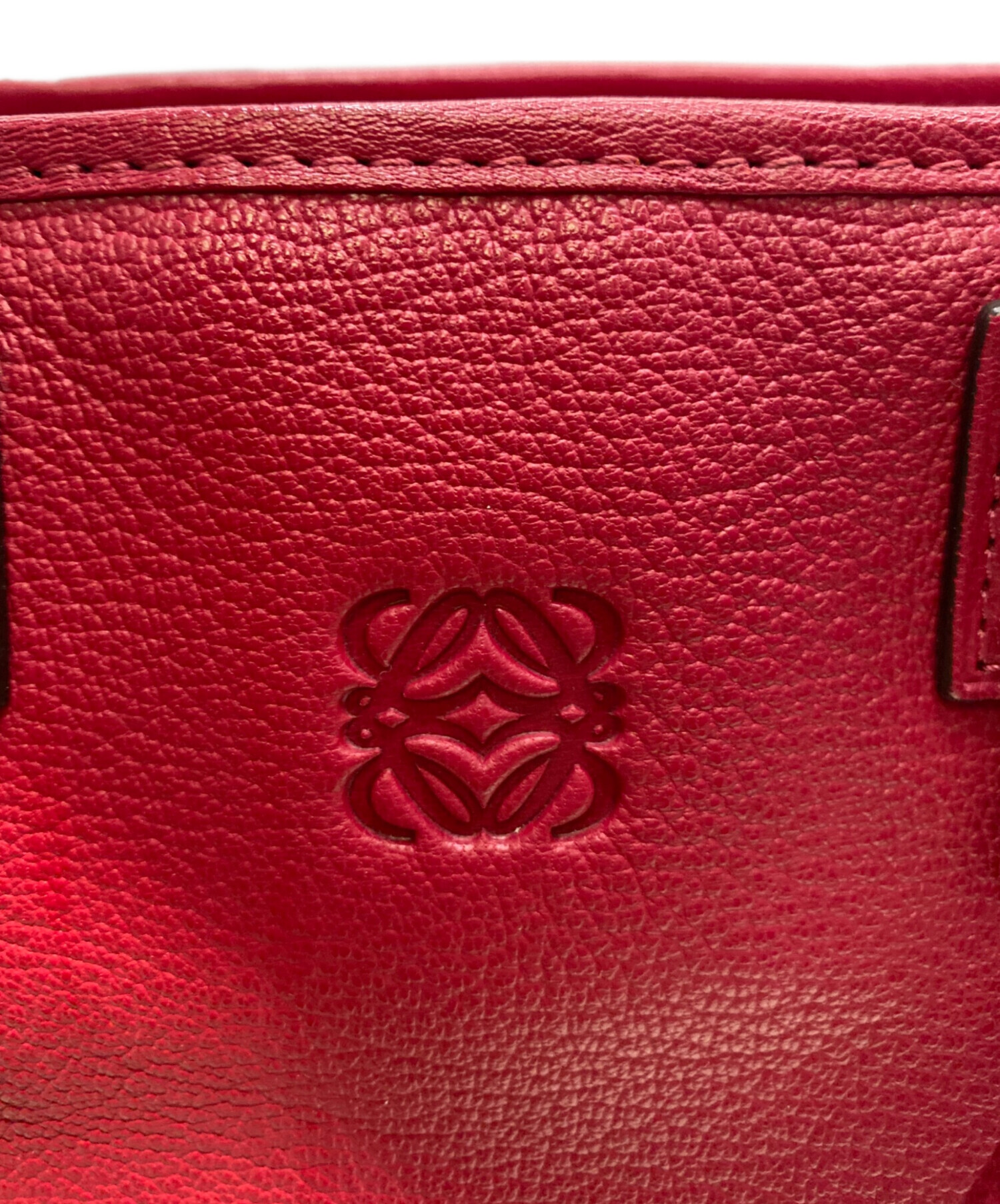 中古・古着通販】LOEWE (ロエベ) アマソナ ハンドバッグ ショッキング