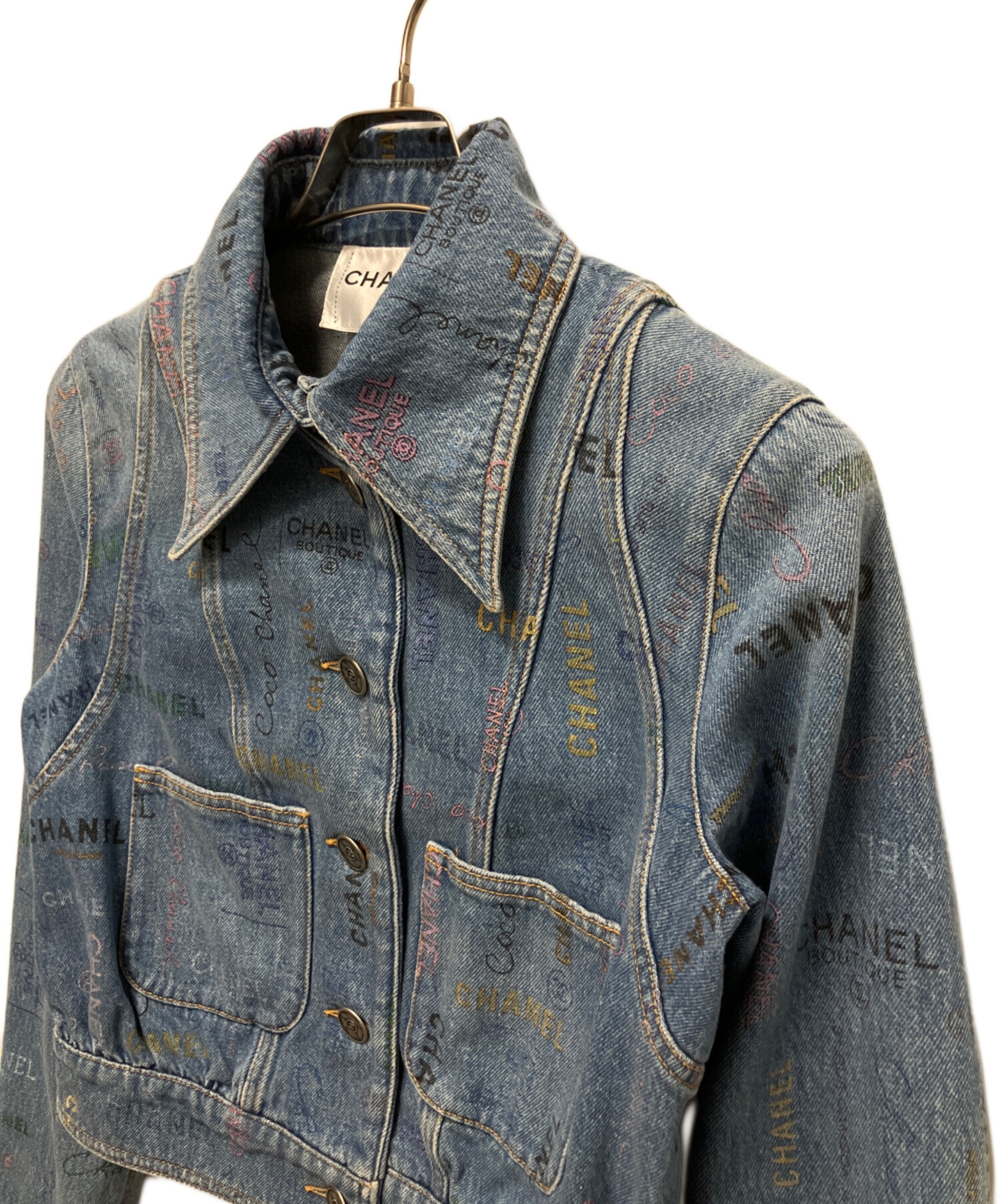 シャネル　CHANEL デニムジャケット　38 ココマークボタン シャネル CHANEL デニムジャケット 38 ココマークボタン シャネル ココ