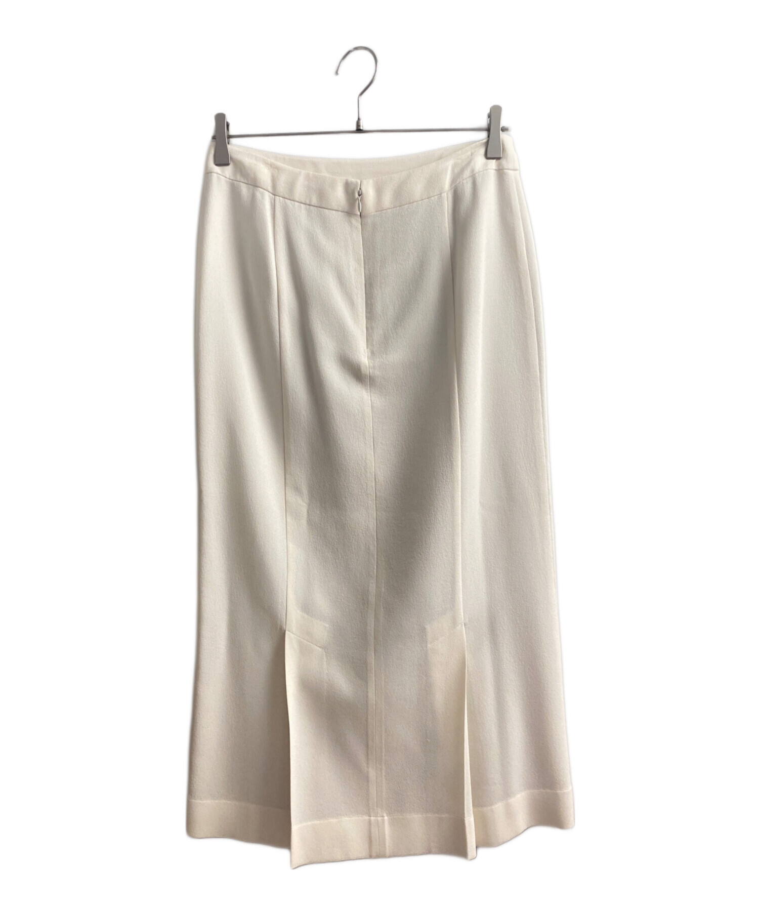 中古・古着通販】CHANEL (シャネル) ロングスカート ホワイト サイズ