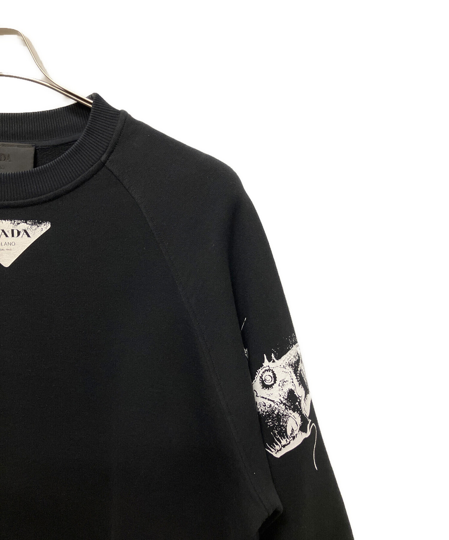 中古・古着通販】PRADA (プラダ) プレートロゴスウェット ブラック