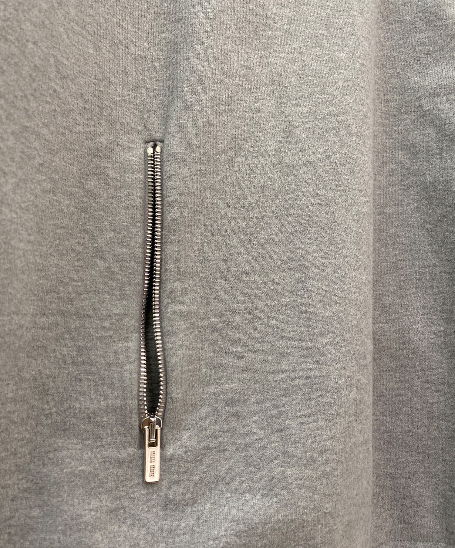 中古・古着通販】MIU MIU (ミュウミュウ) ハーフジップスウェット