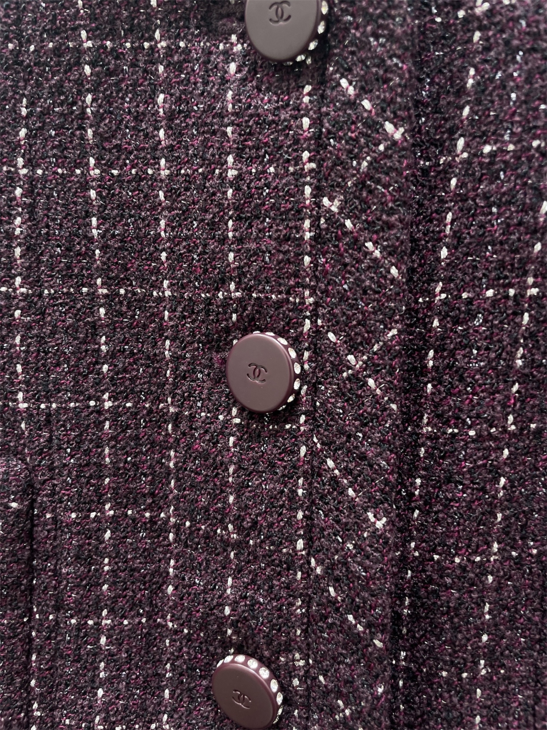 中古・古着通販】CHANEL (シャネル) Plum Tweed Jacket/ココボタン