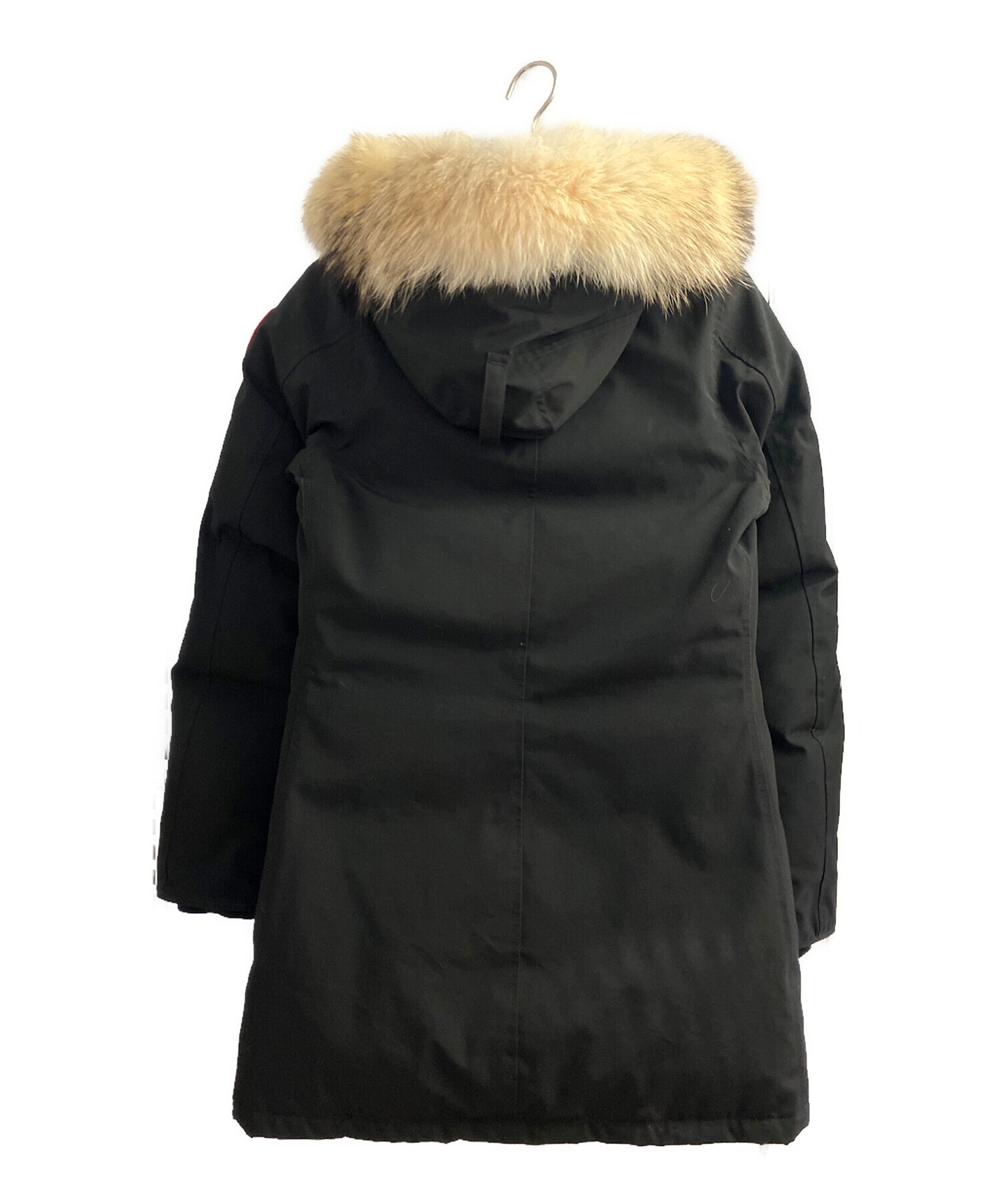 中古・古着通販】CANADA GOOSE (カナダグース) ダウンジャケット 中古・古着通販】CANADA GOOSE (カナダグース) ダウンジャケット