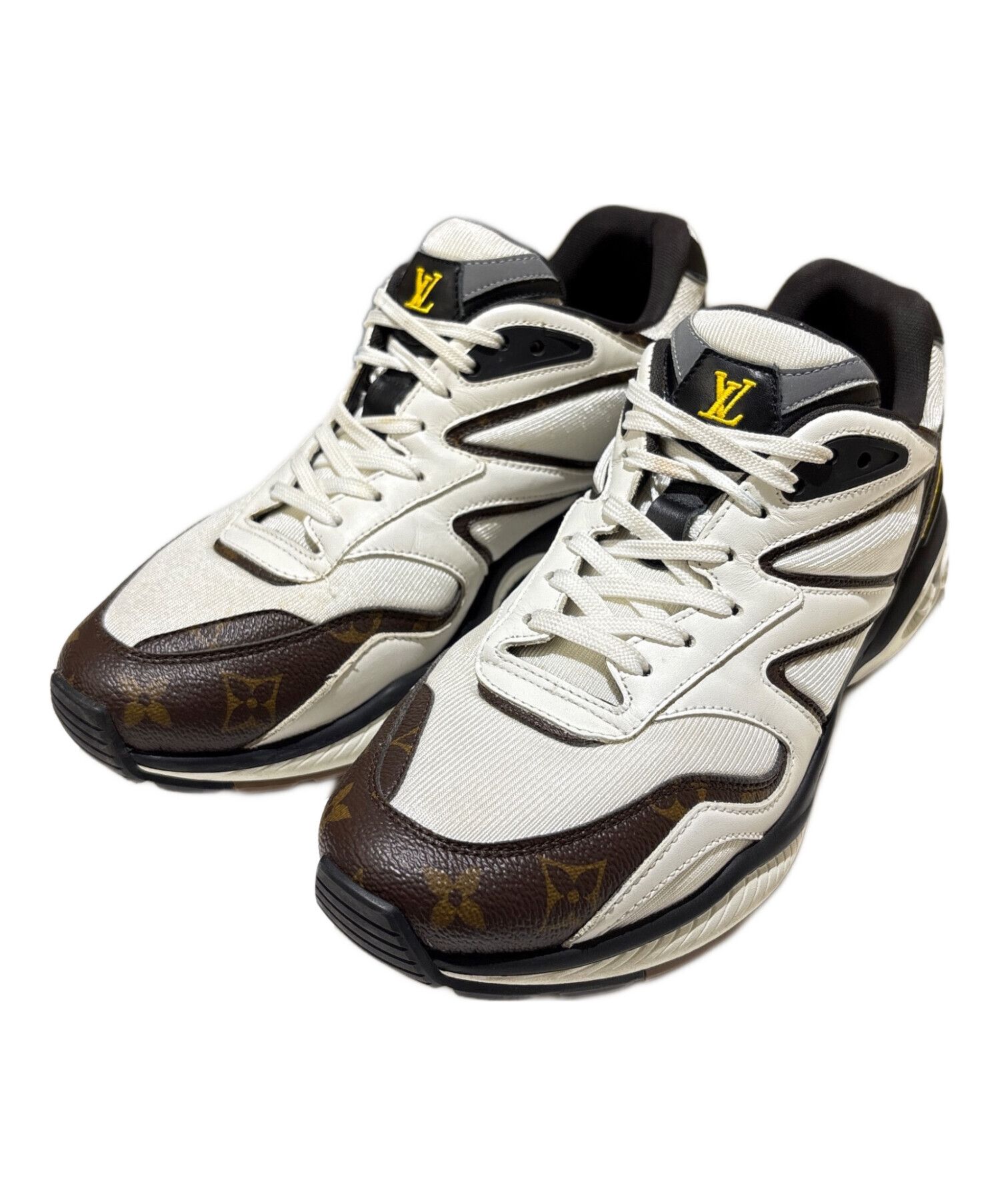 Louis Vuitton スニーカー ホワイト/ブラウン 中古・古着通販】LOUIS VUITTON (ルイ ヴィトン) LVトレイルライン