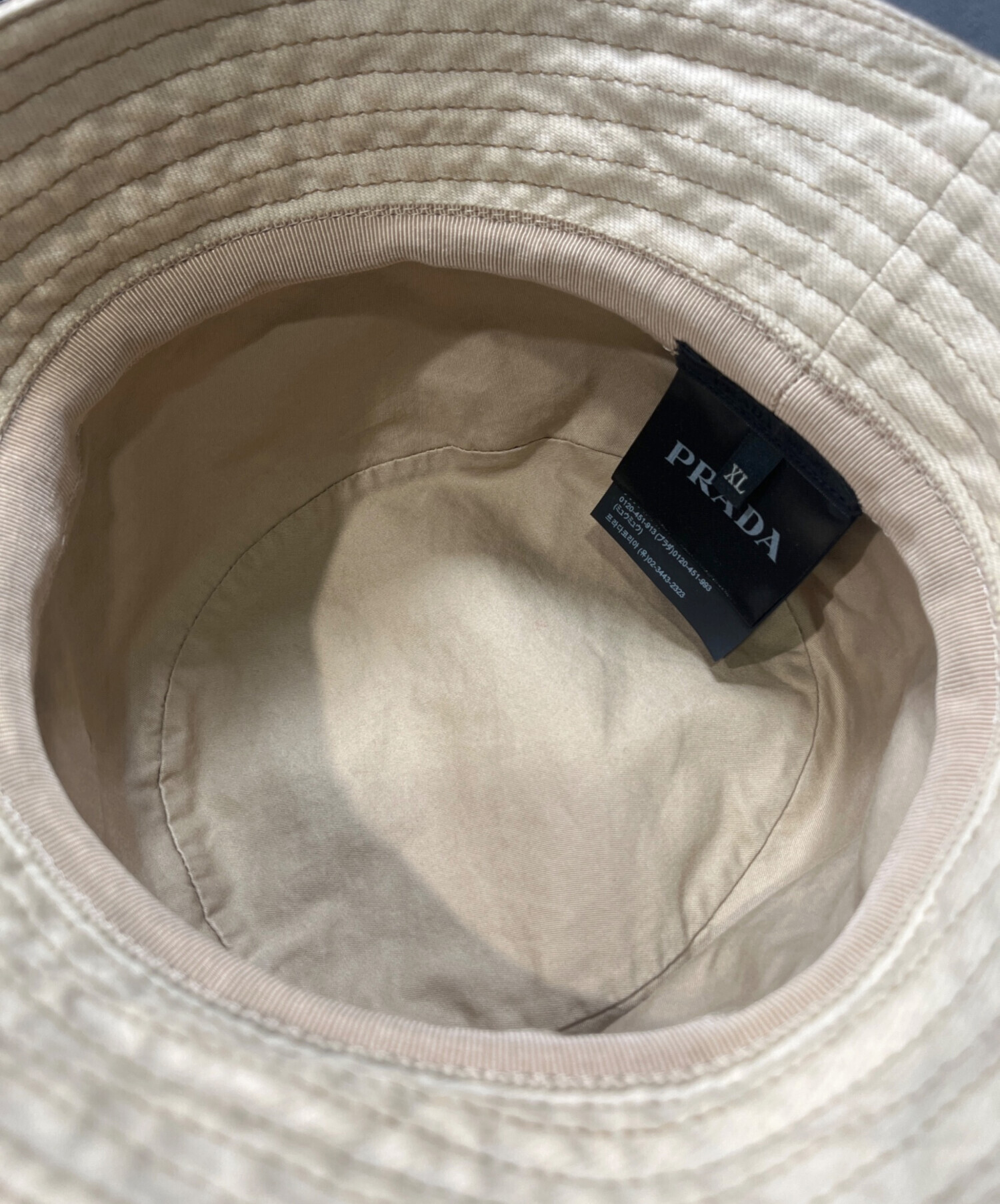 中古・古着通販】PRADA (プラダ) ロゴプレート バケットハット