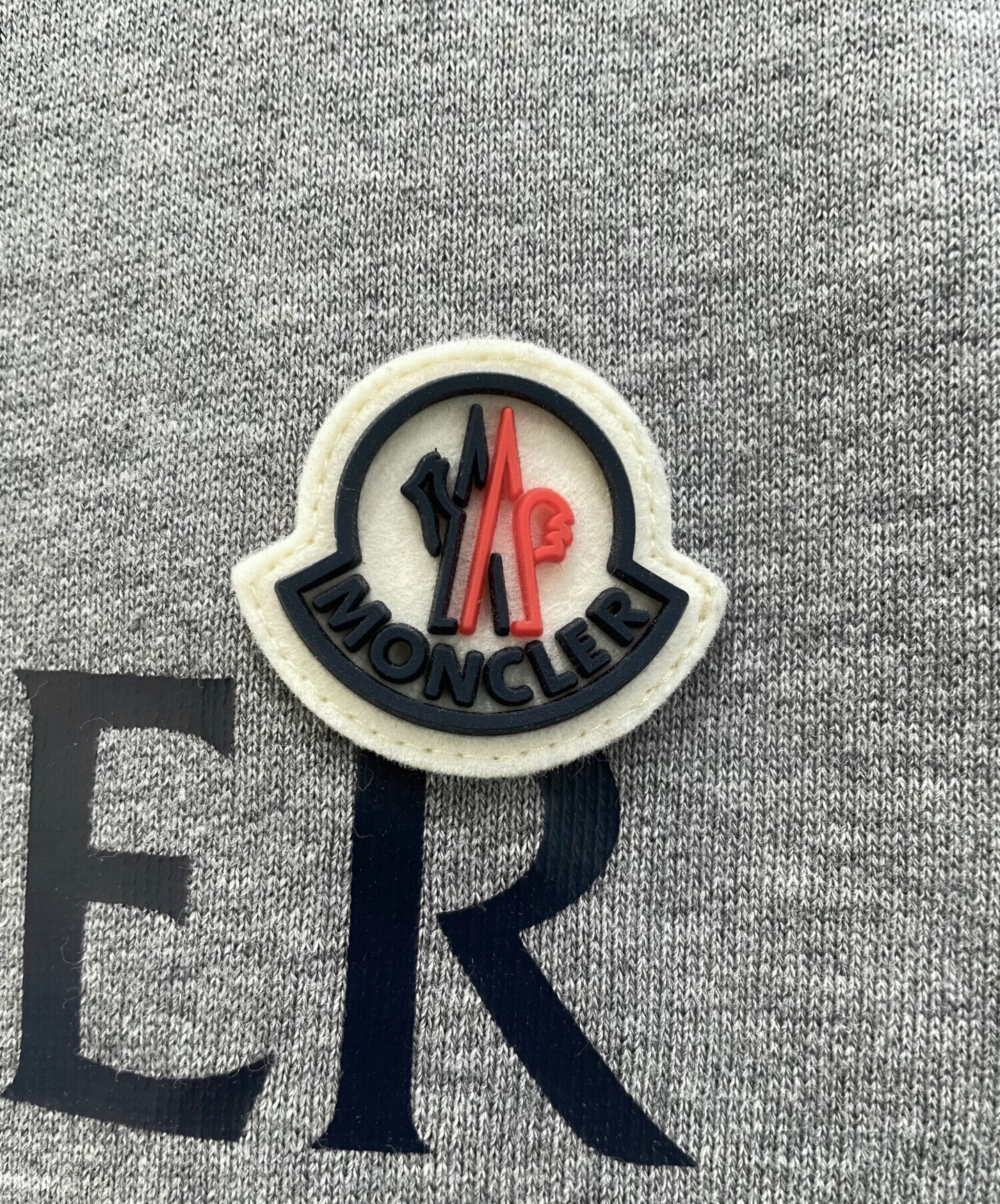 中古・古着通販】MONCLER (モンクレール) ロゴスウェット グレー