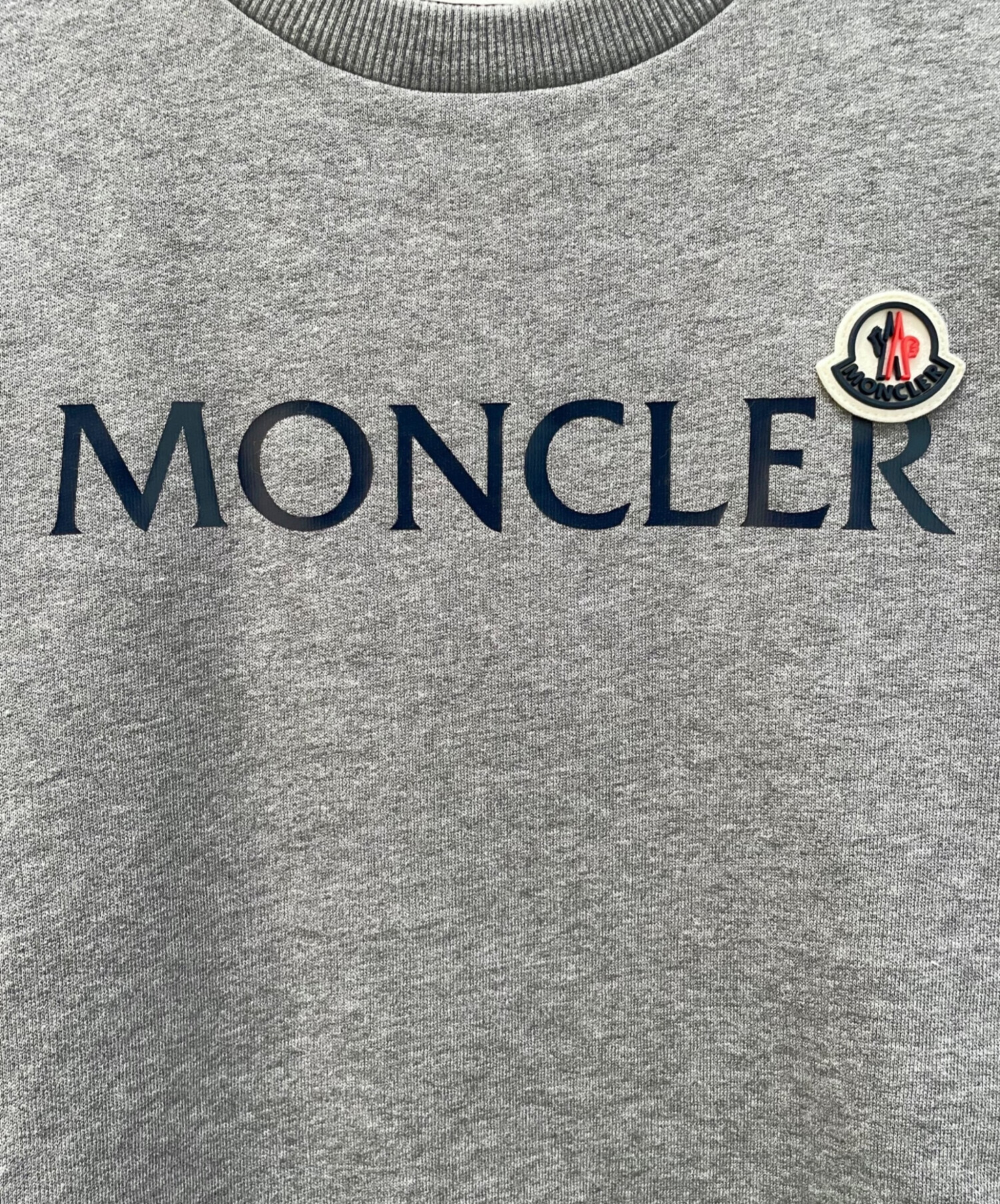 中古・古着通販】MONCLER (モンクレール) ロゴスウェット グレー 中古・古着通販】MONCLER (モンクレール) ロゴスウェット グレー