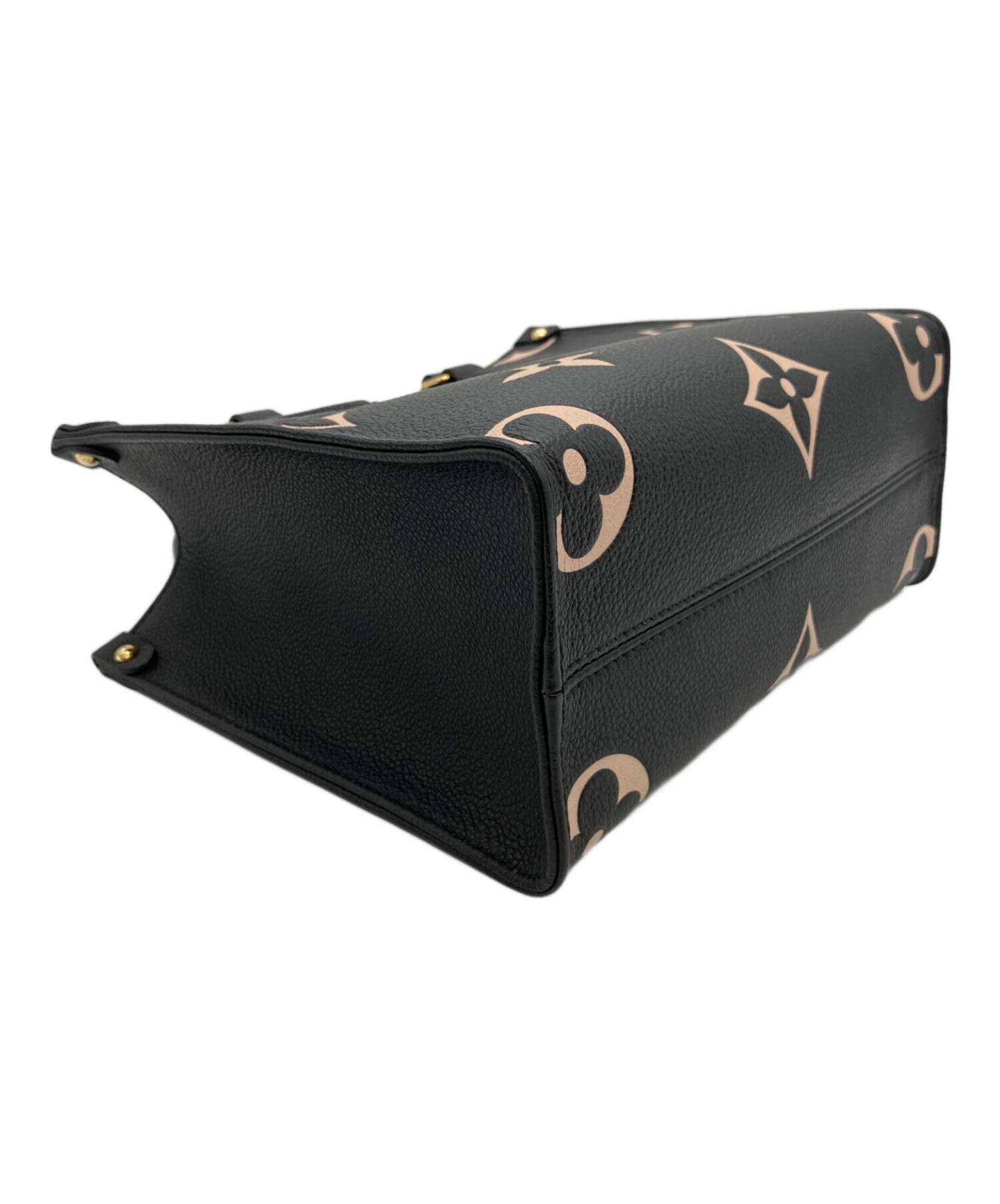 RioRin【美品】Louis Vuitton オンザゴー　pm ブラック 中古・古着通販】LOUIS VUITTON (ルイ ヴィトン) オンザゴーPM